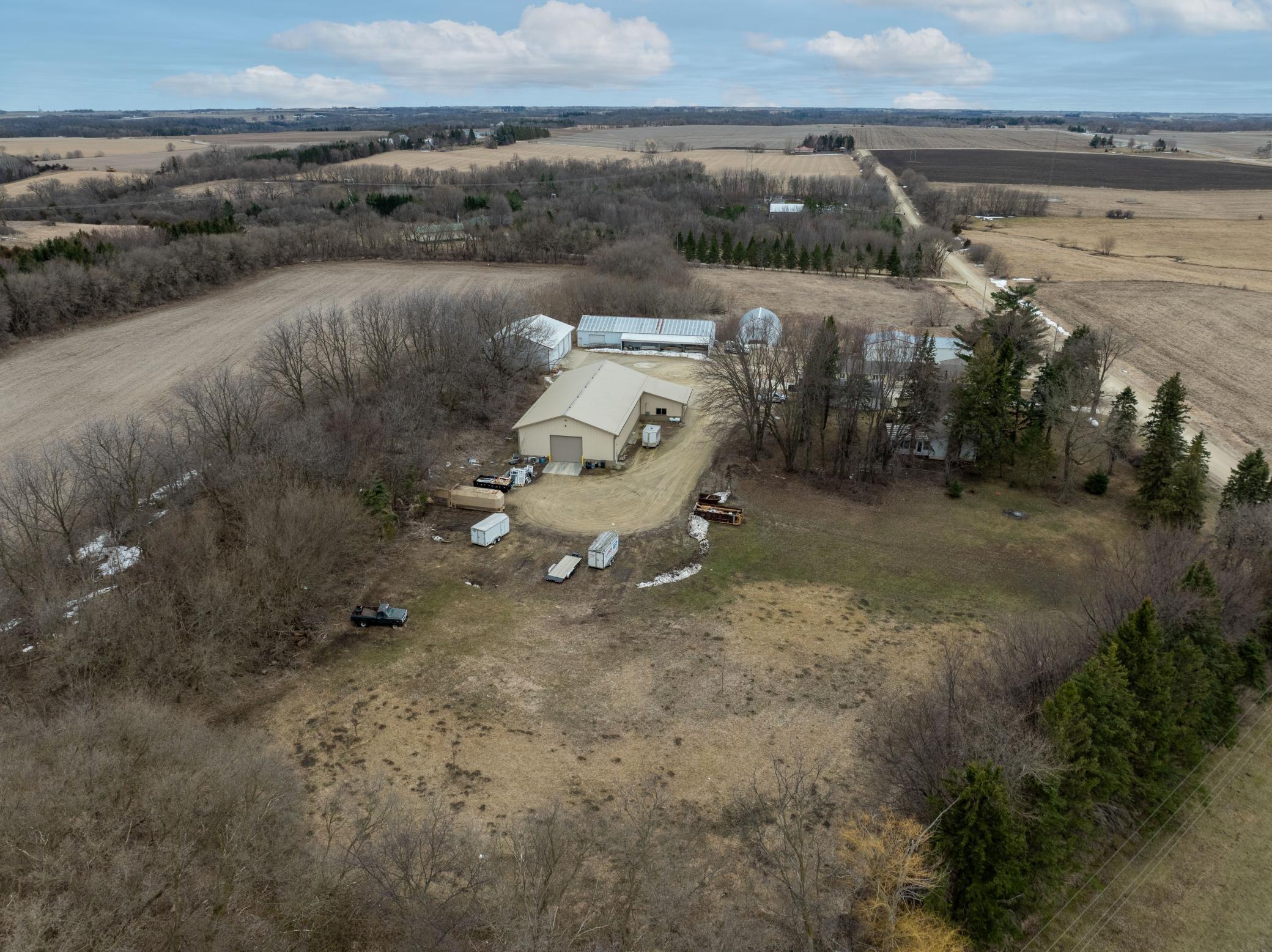 main property photo 10