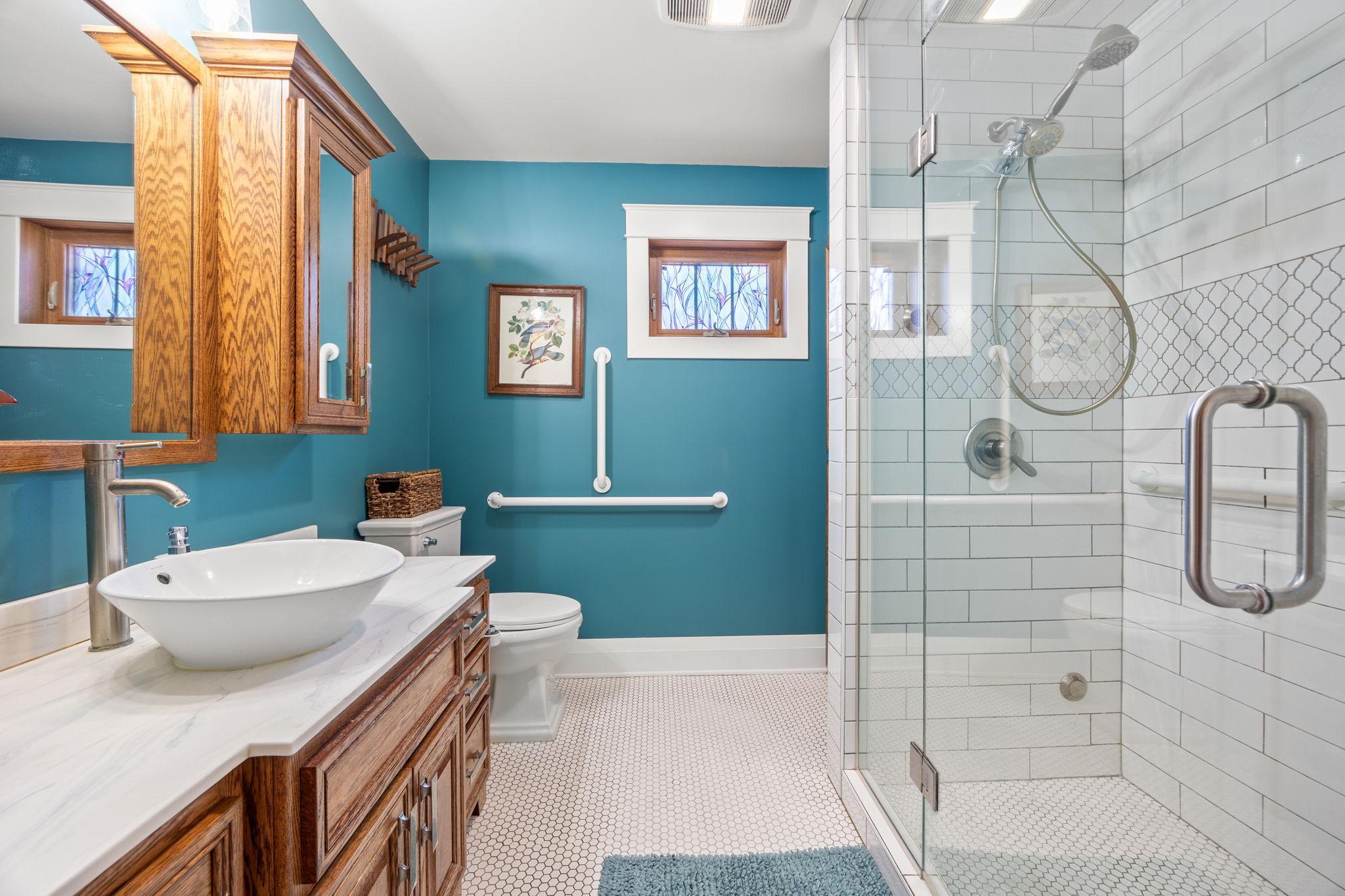 main property photo 15