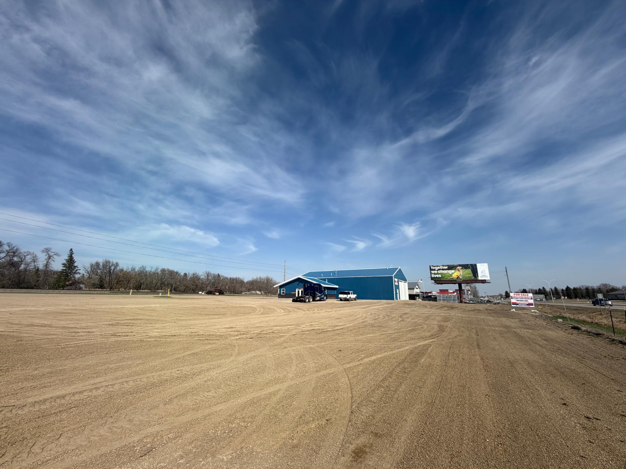 main property photo 4