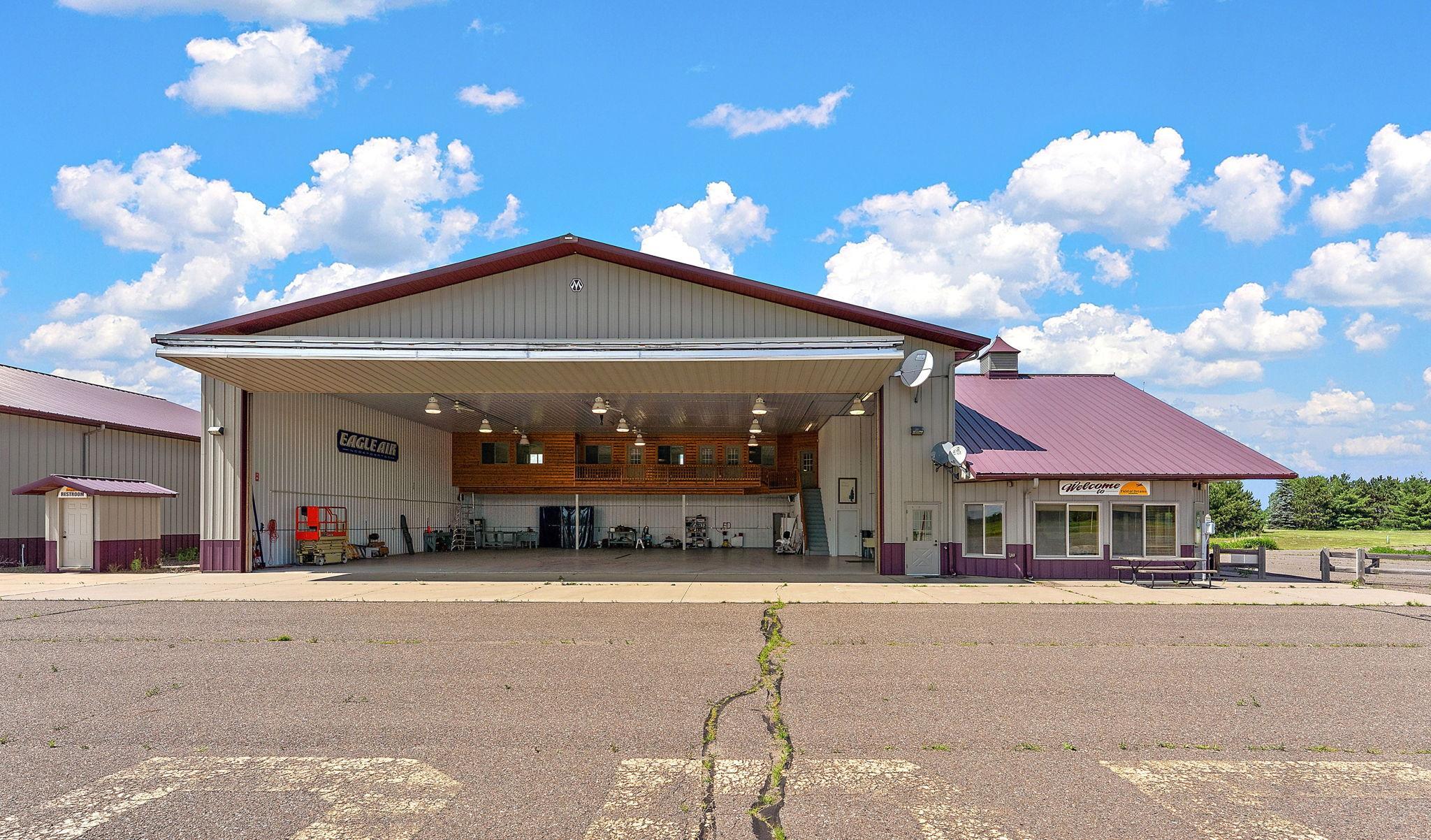 main property photo 31