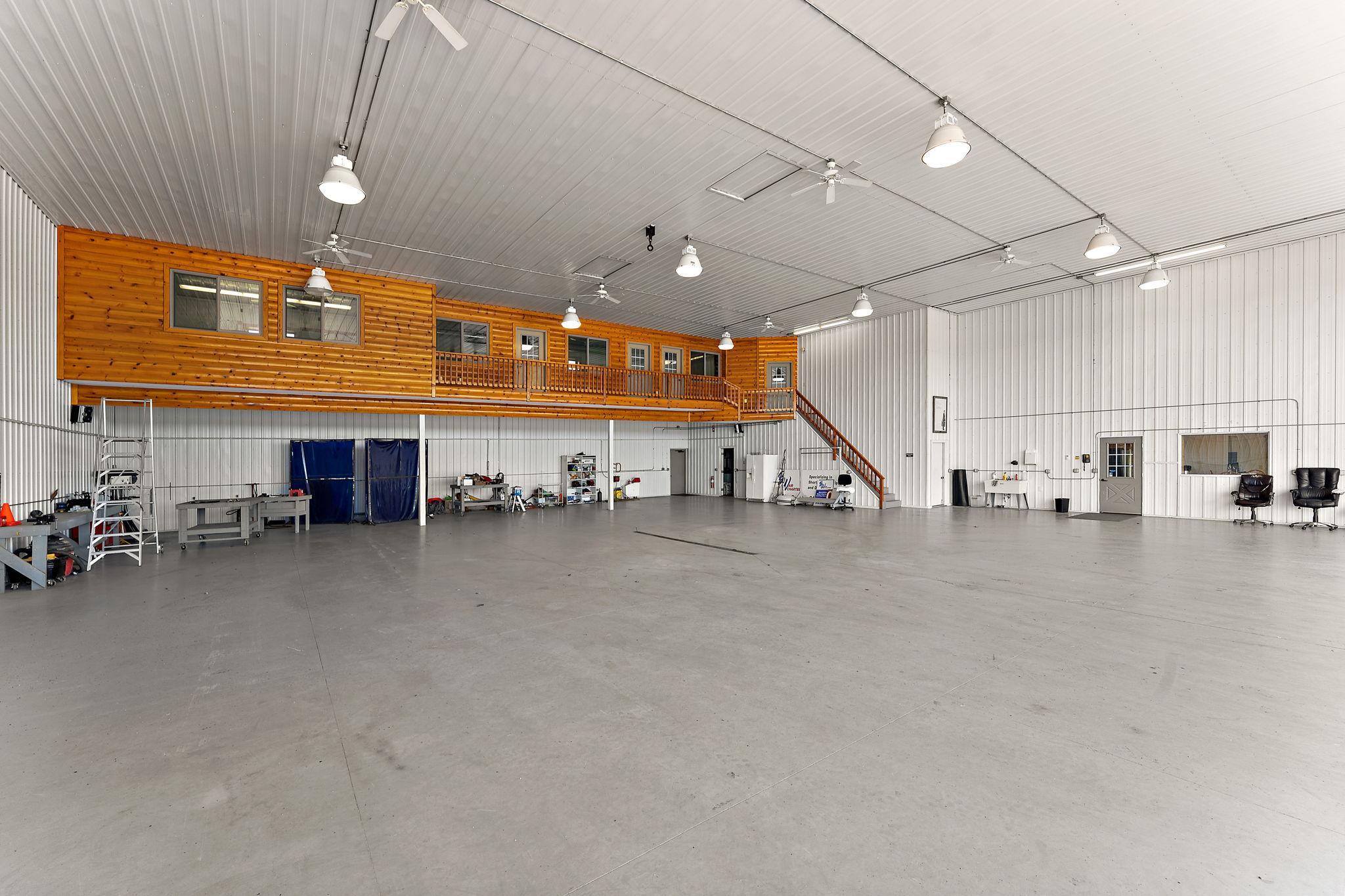 main property photo 33