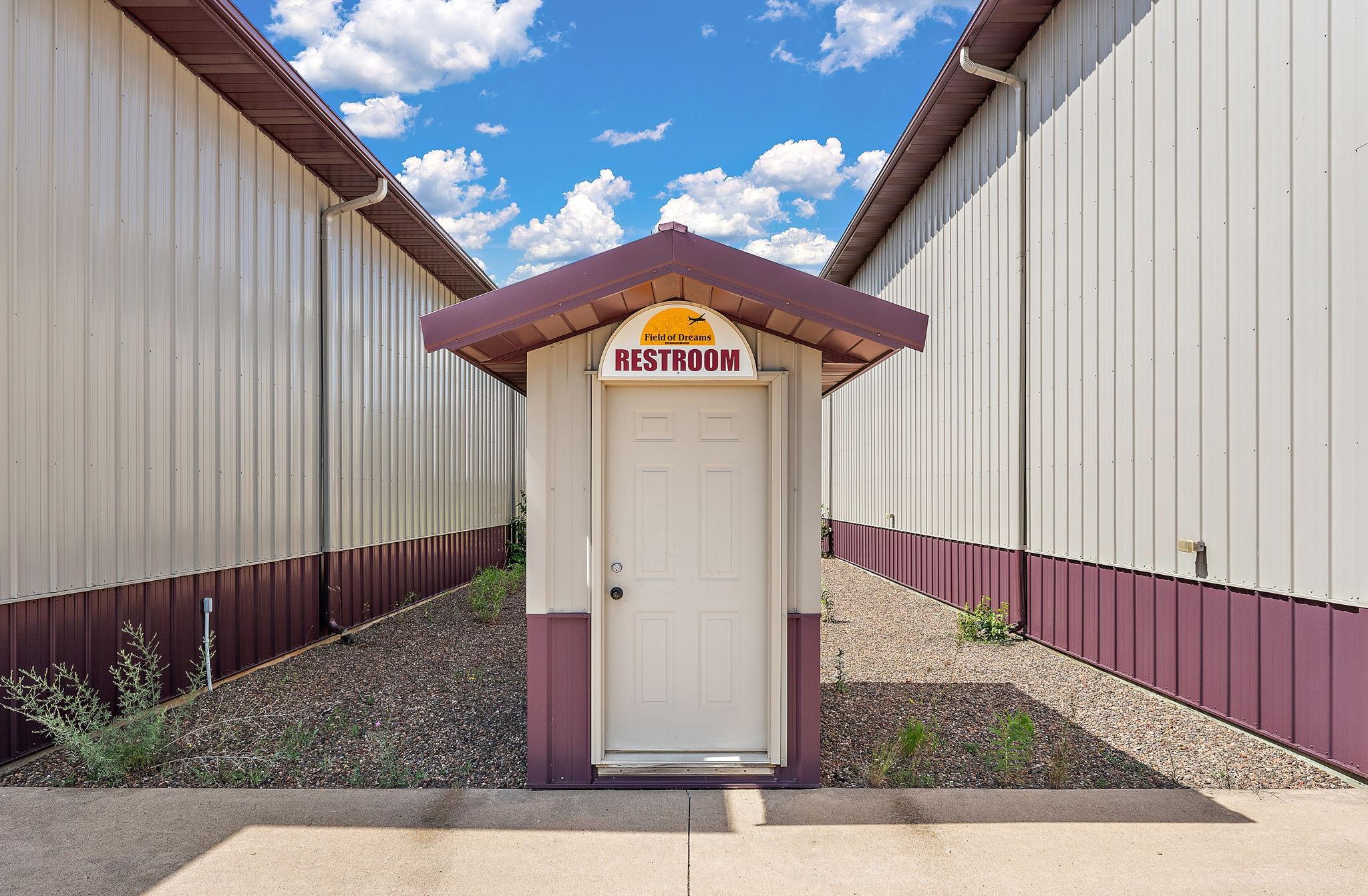 main property photo 45