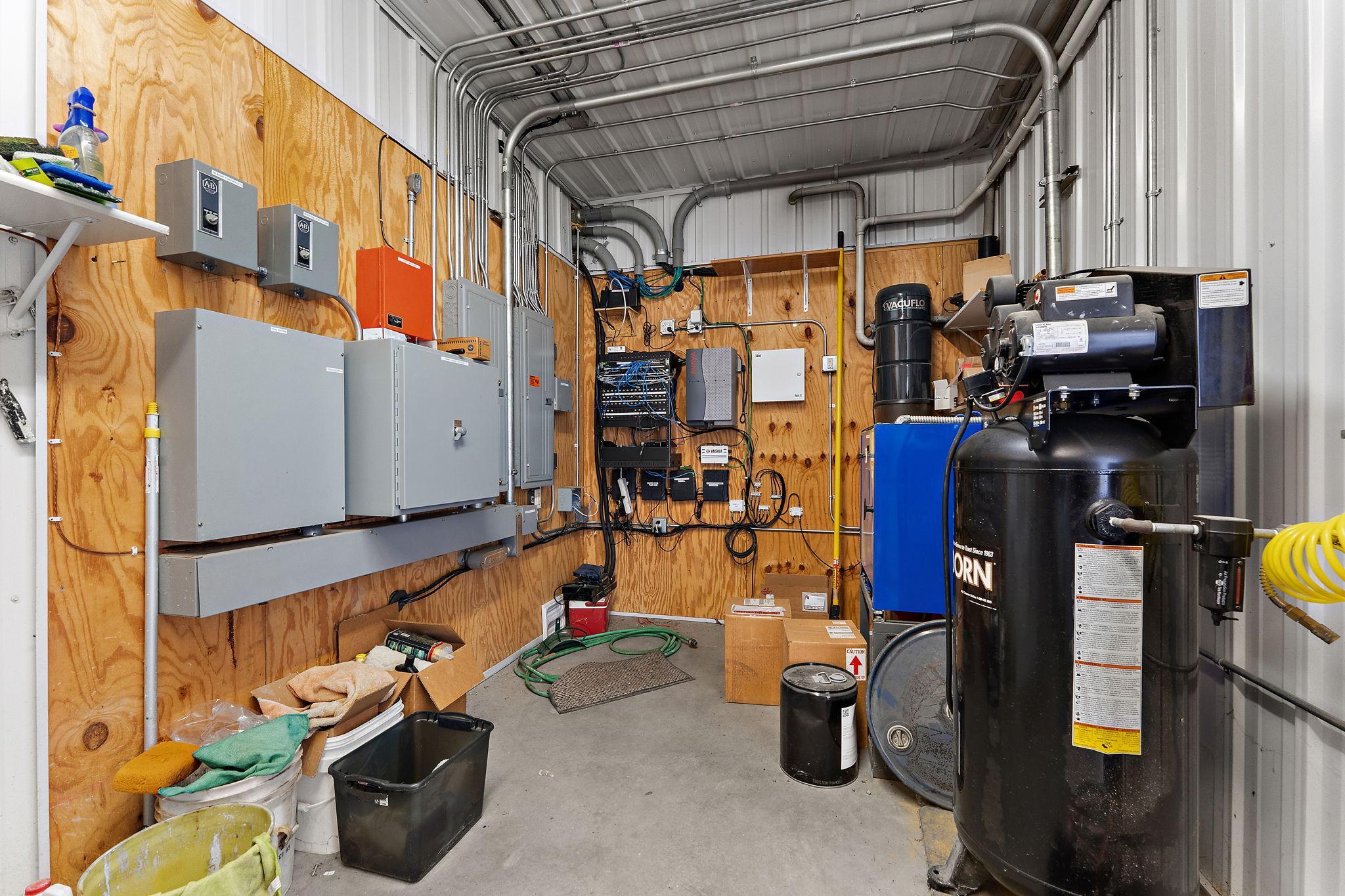 main property photo 73