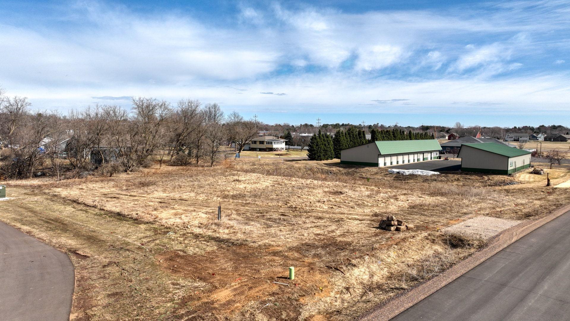 main property photo 7