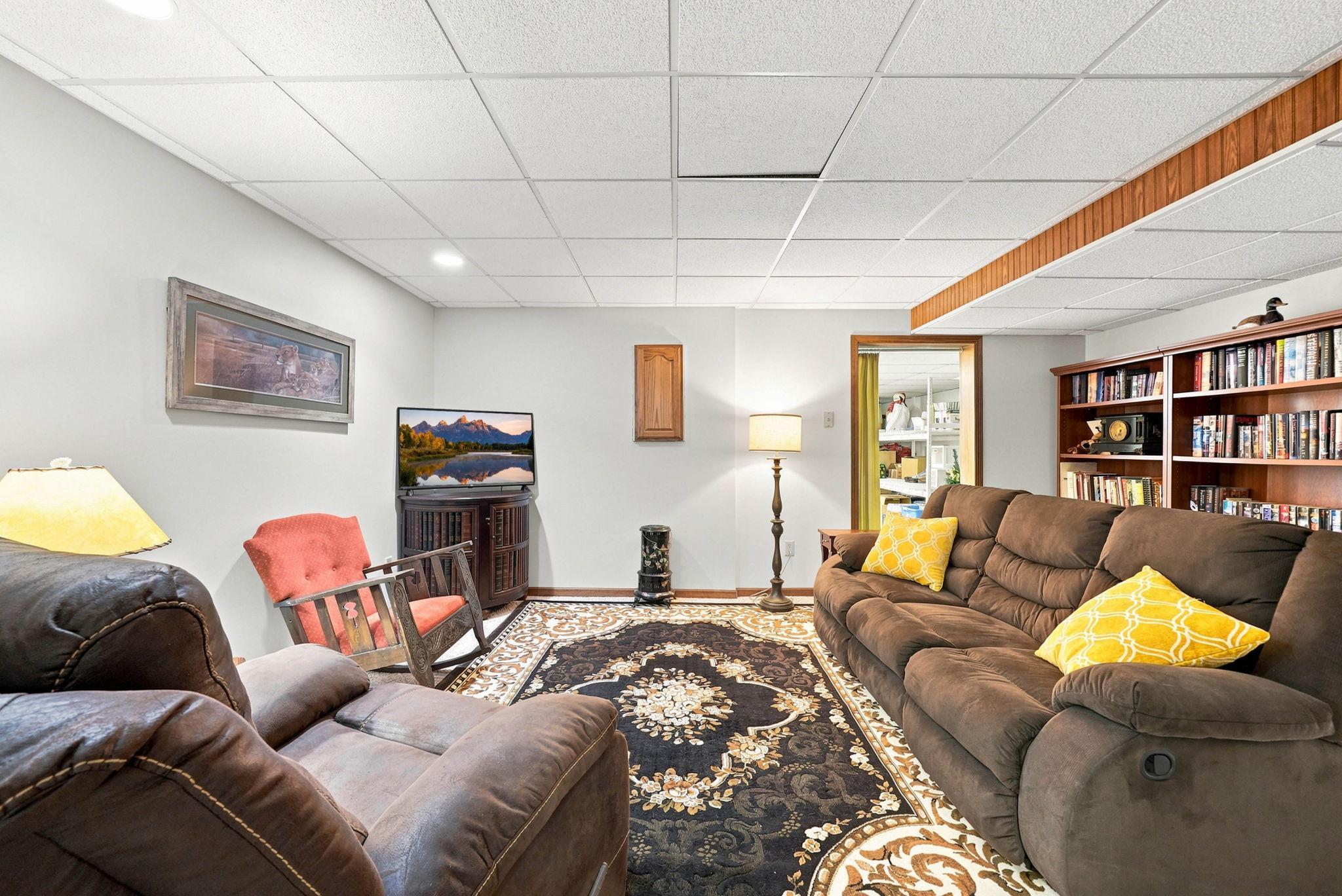 main property photo 42