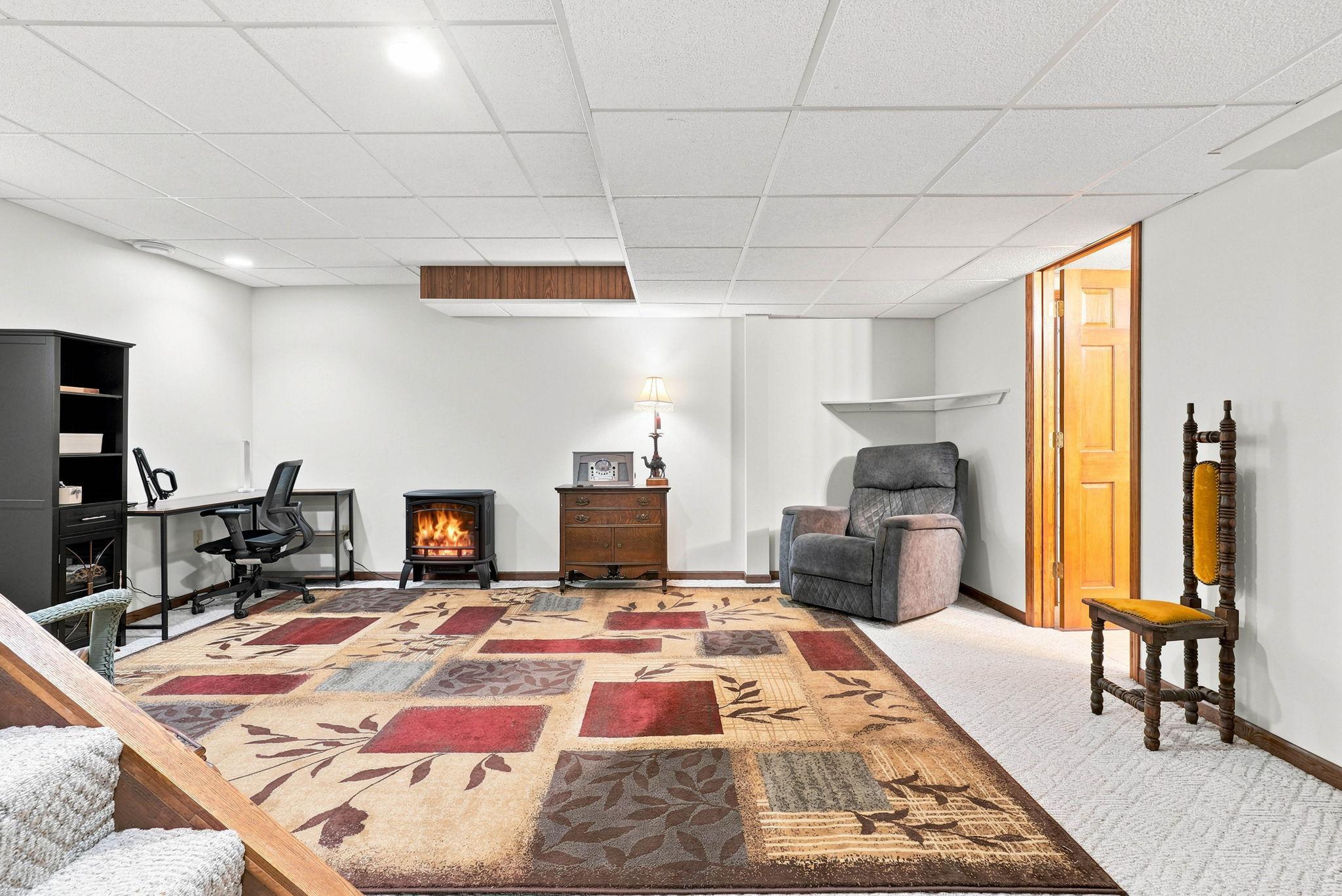 main property photo 49