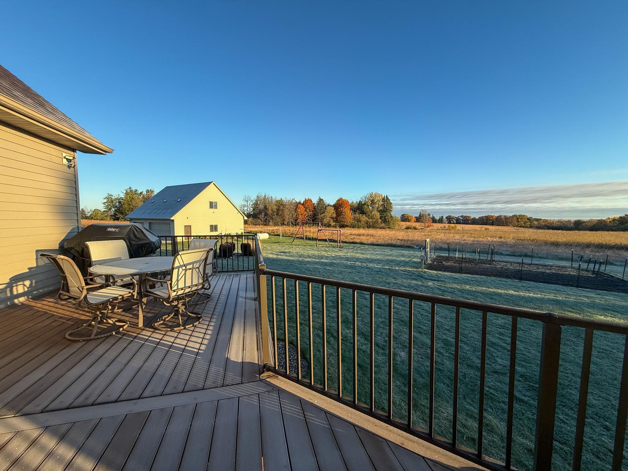 main property photo 111