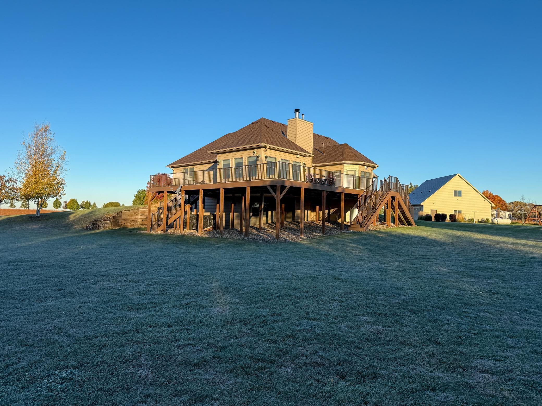 main property photo 75