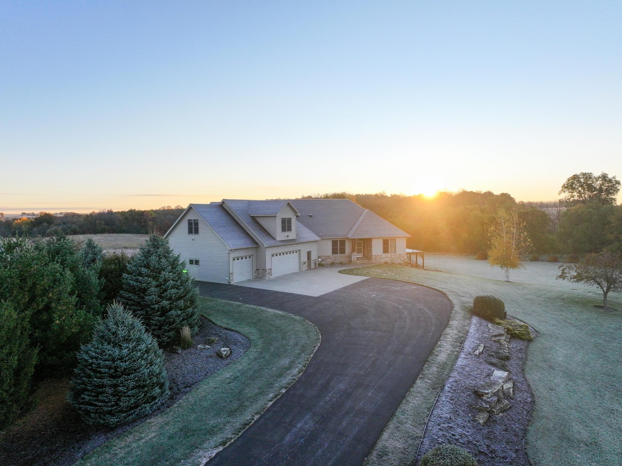 main property photo 79