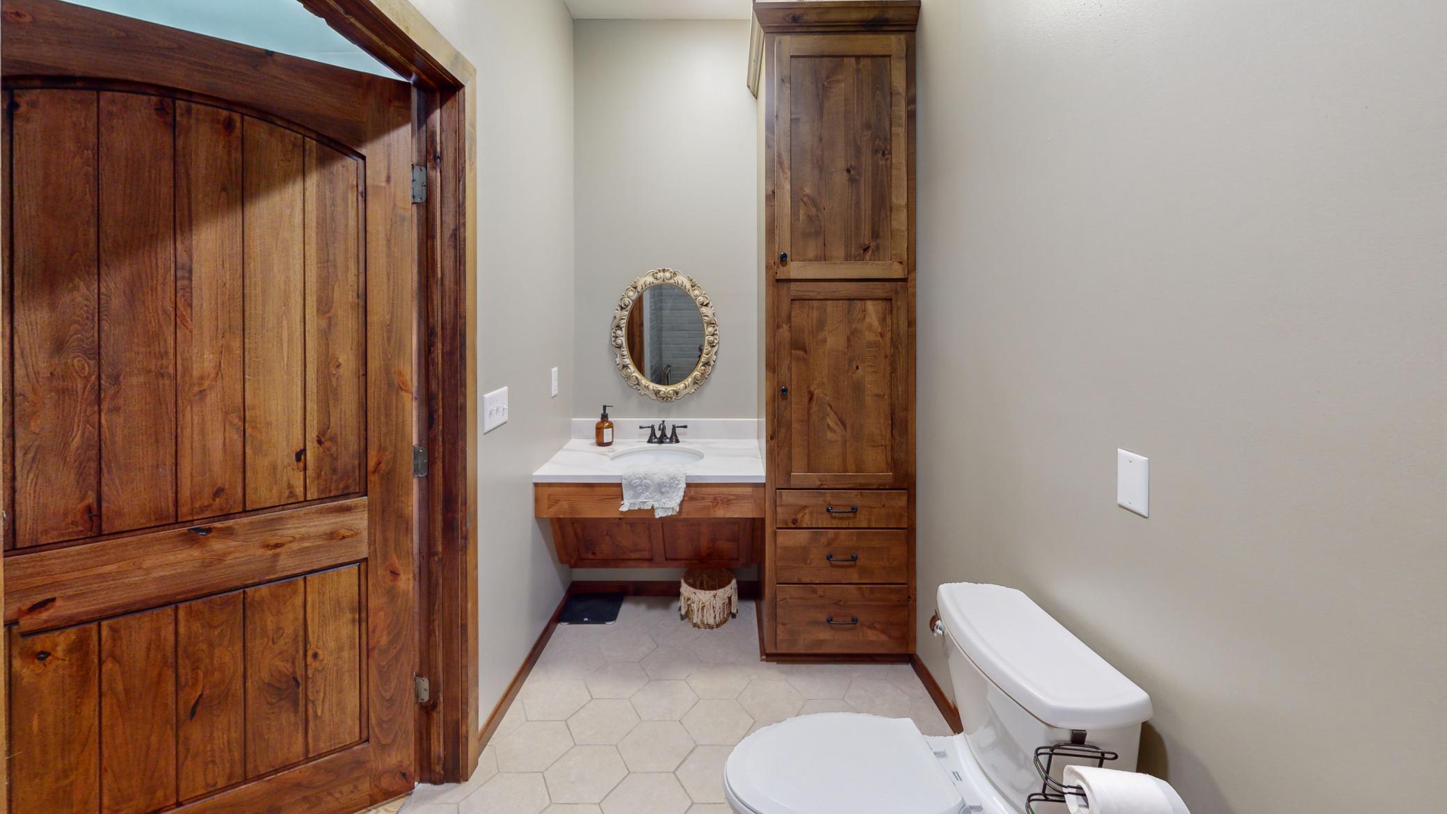 main property photo 14