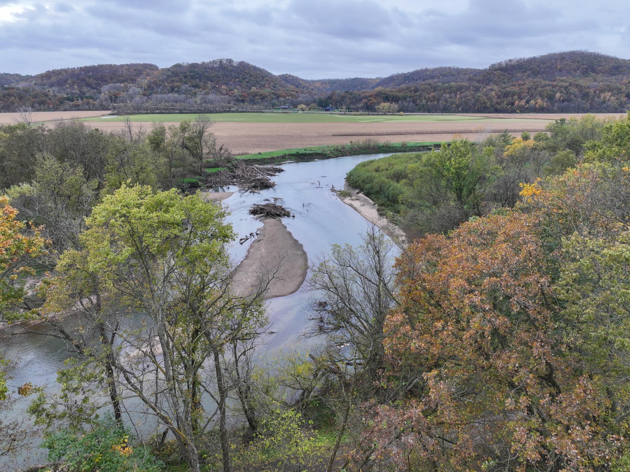 main property photo 12