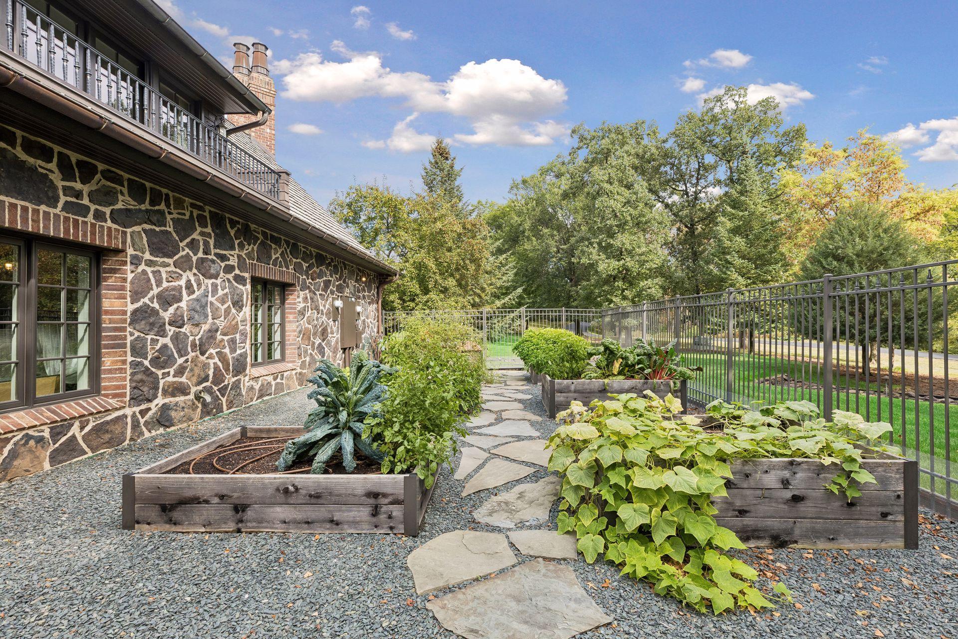 main property photo 138