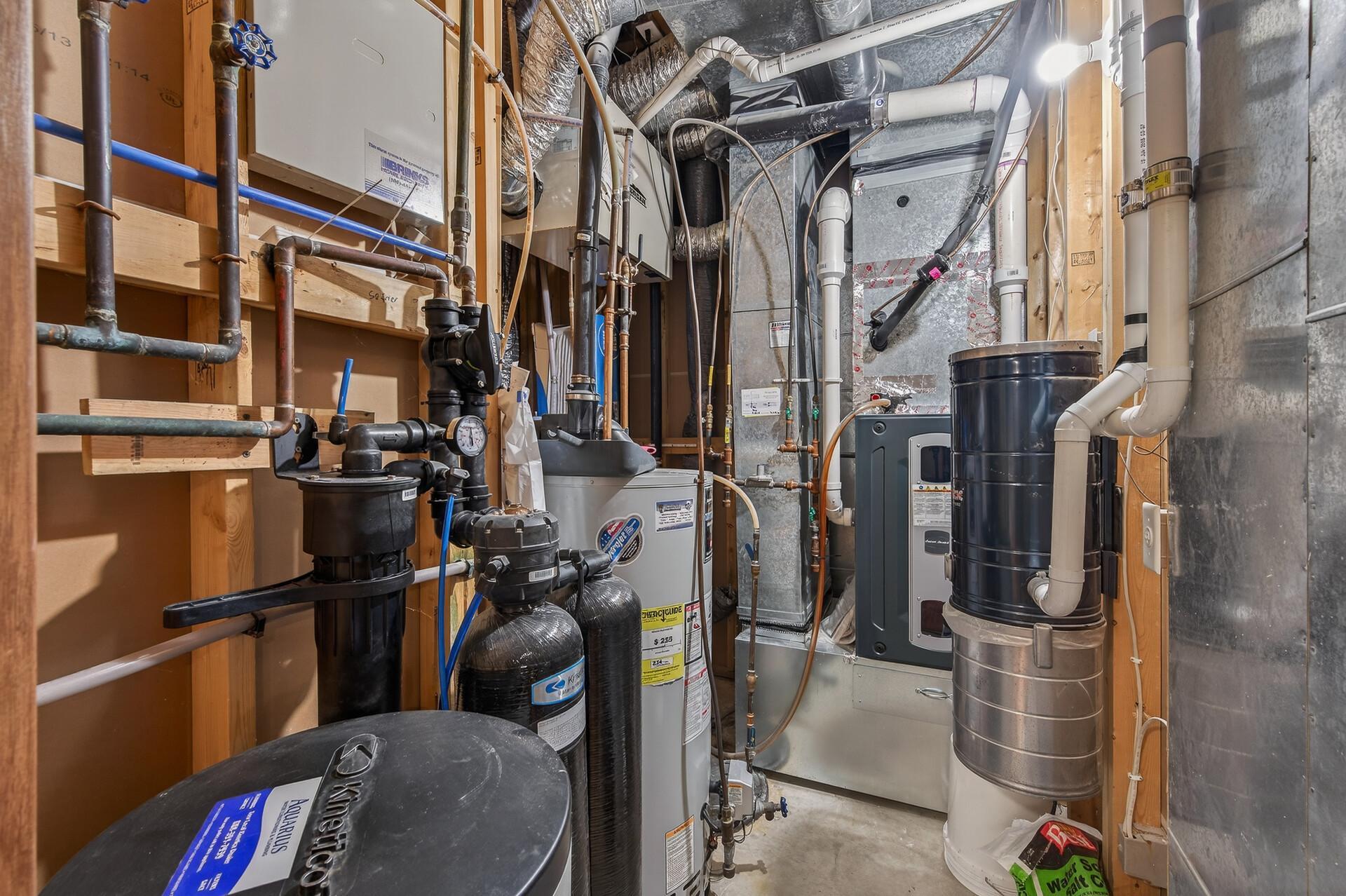 main property photo 59