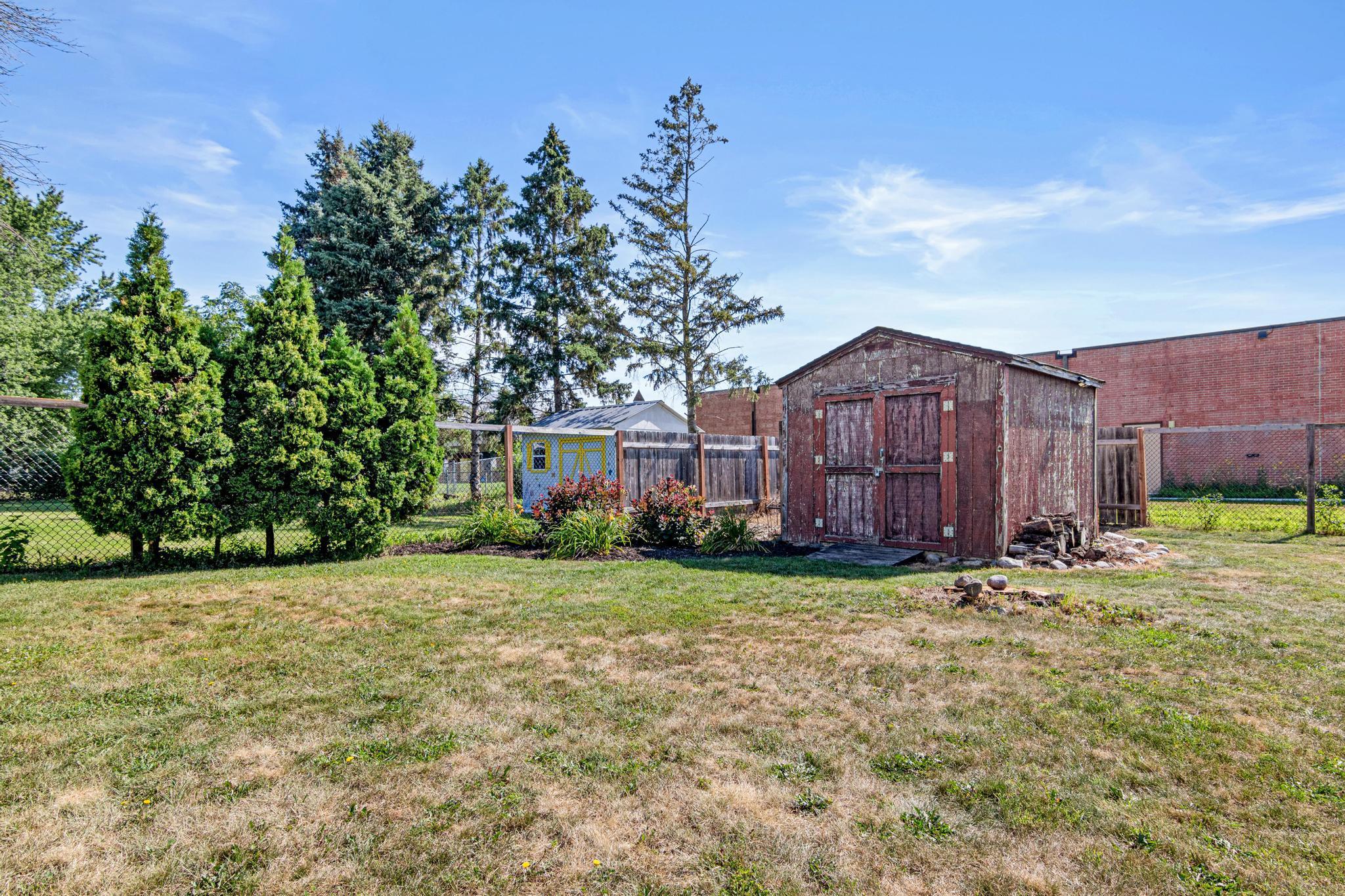main property photo 26