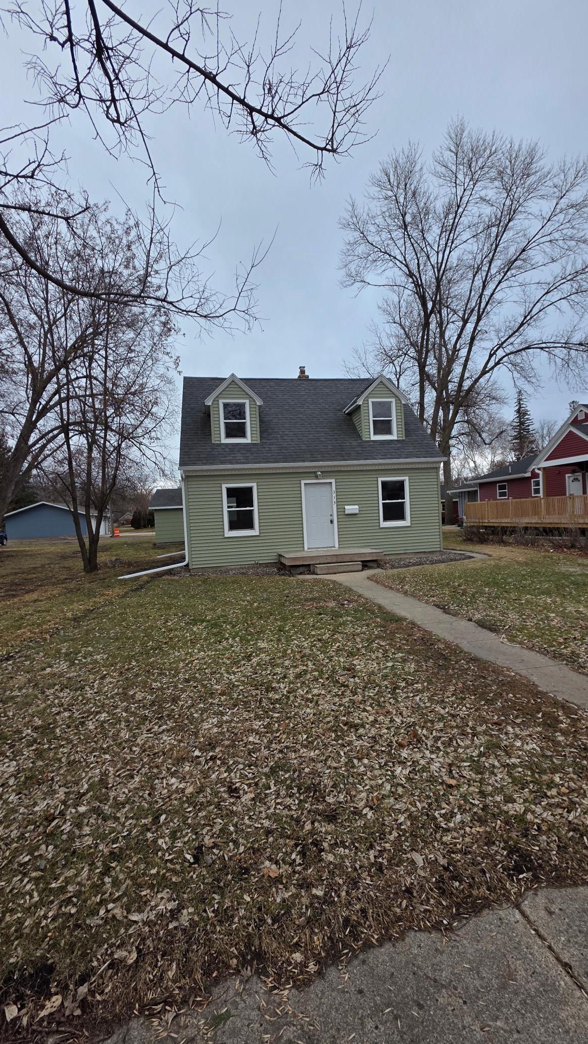 main property photo 19
