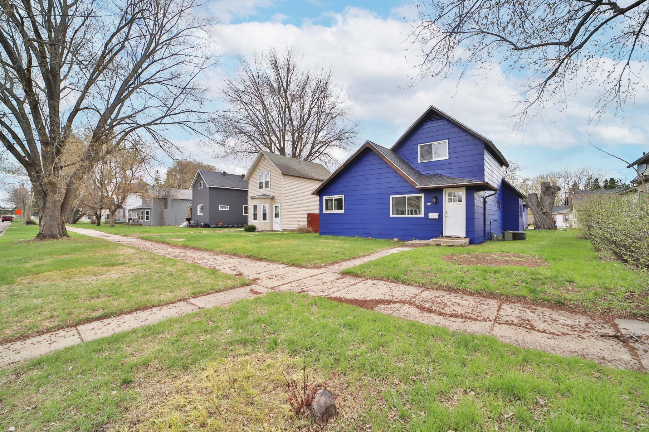 main property photo 27