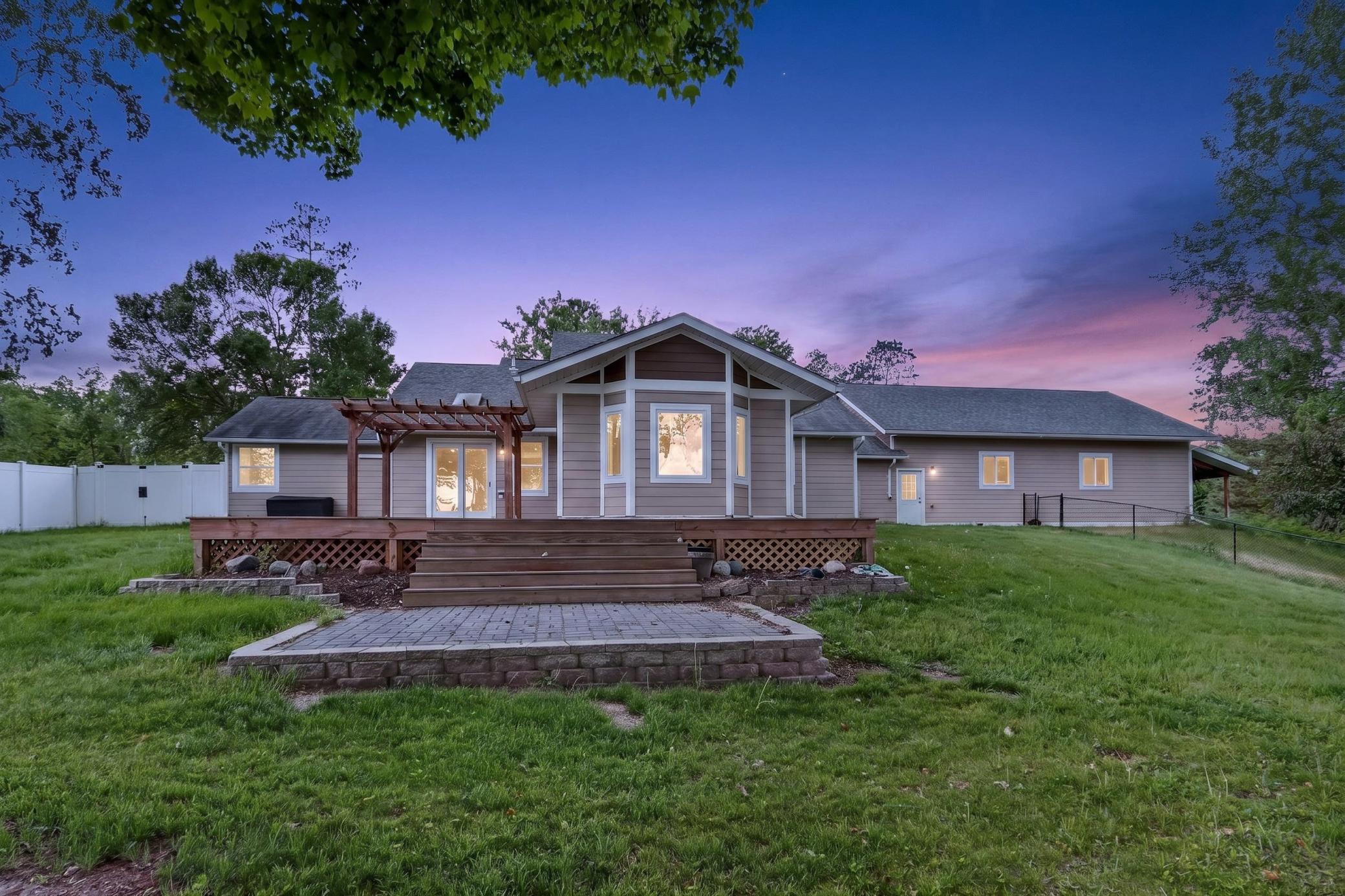 main property photo 49