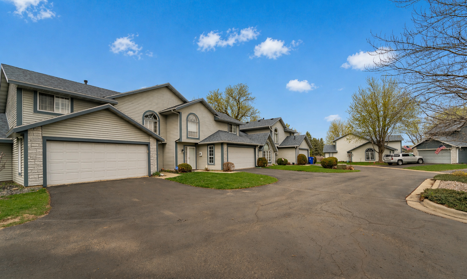 main property photo 23