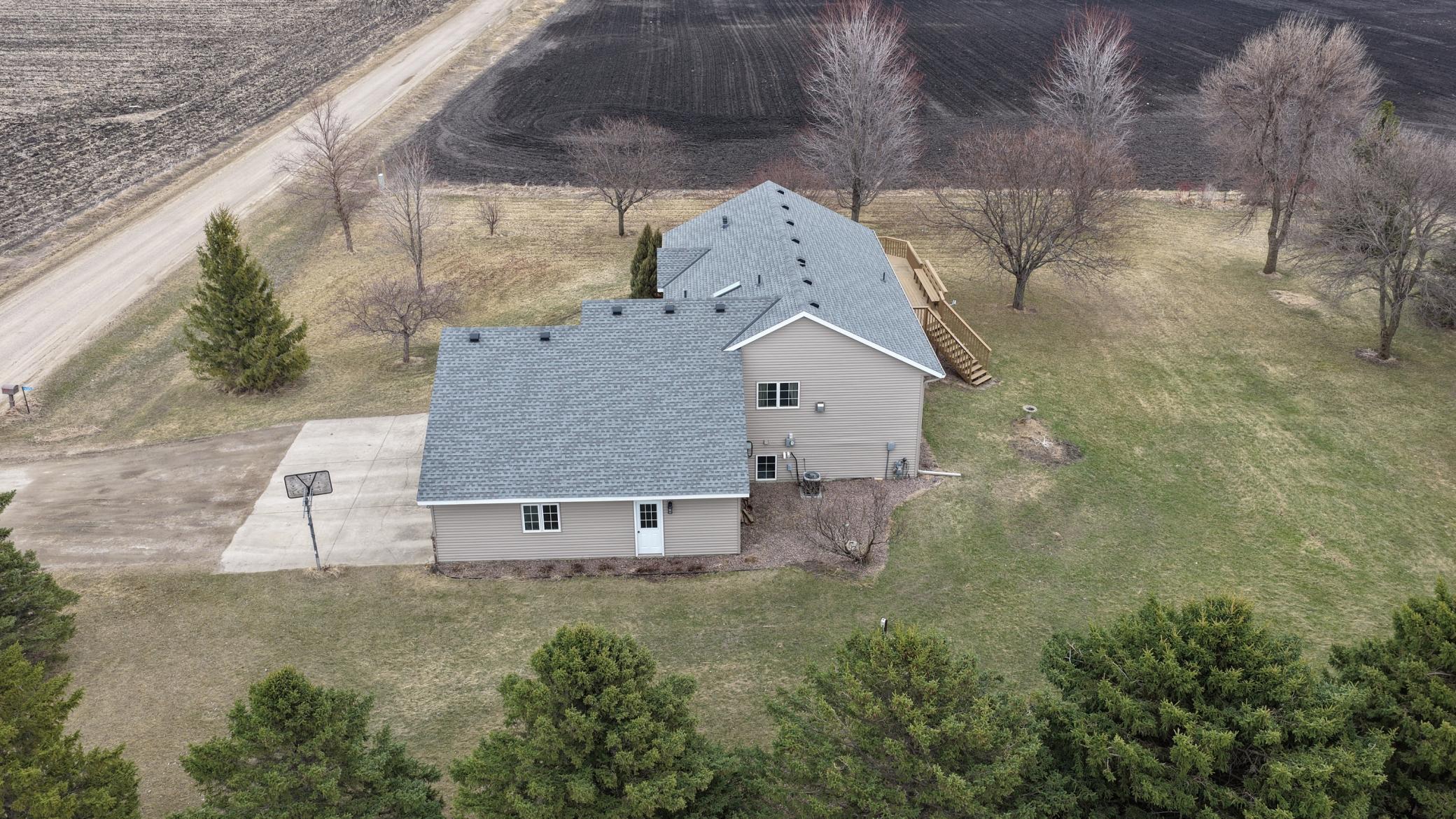 main property photo 51