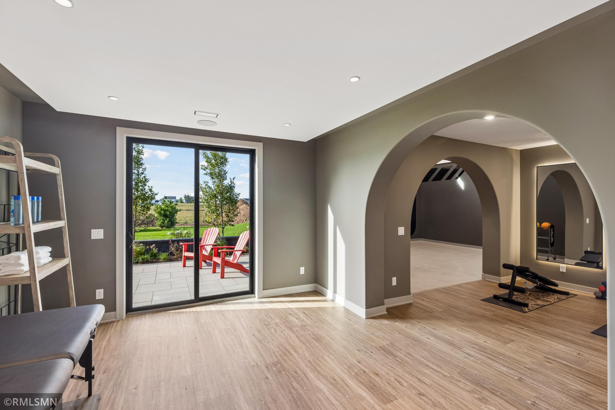 main property photo 128