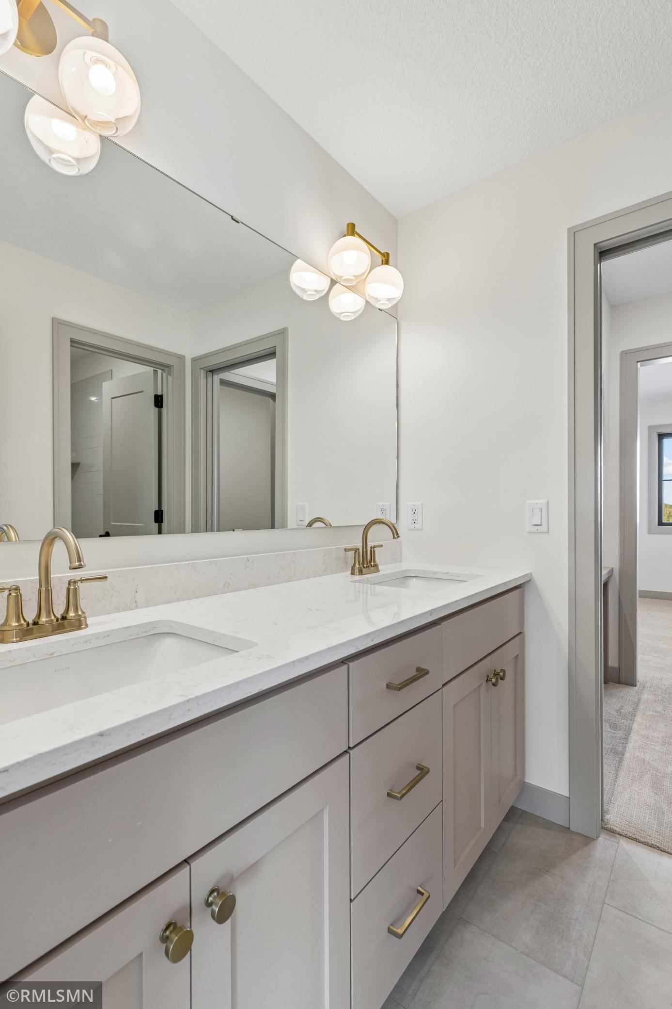 main property photo 80