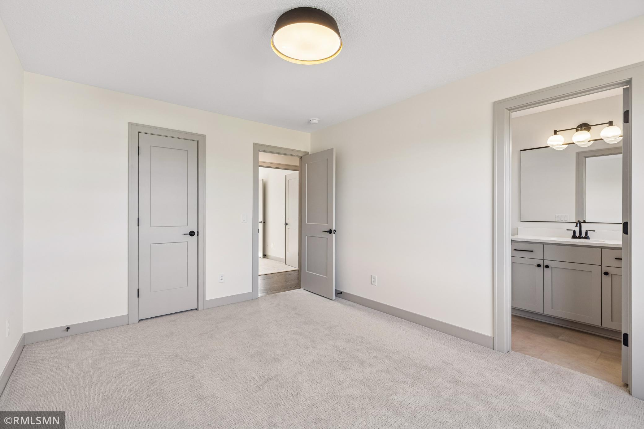 main property photo 85