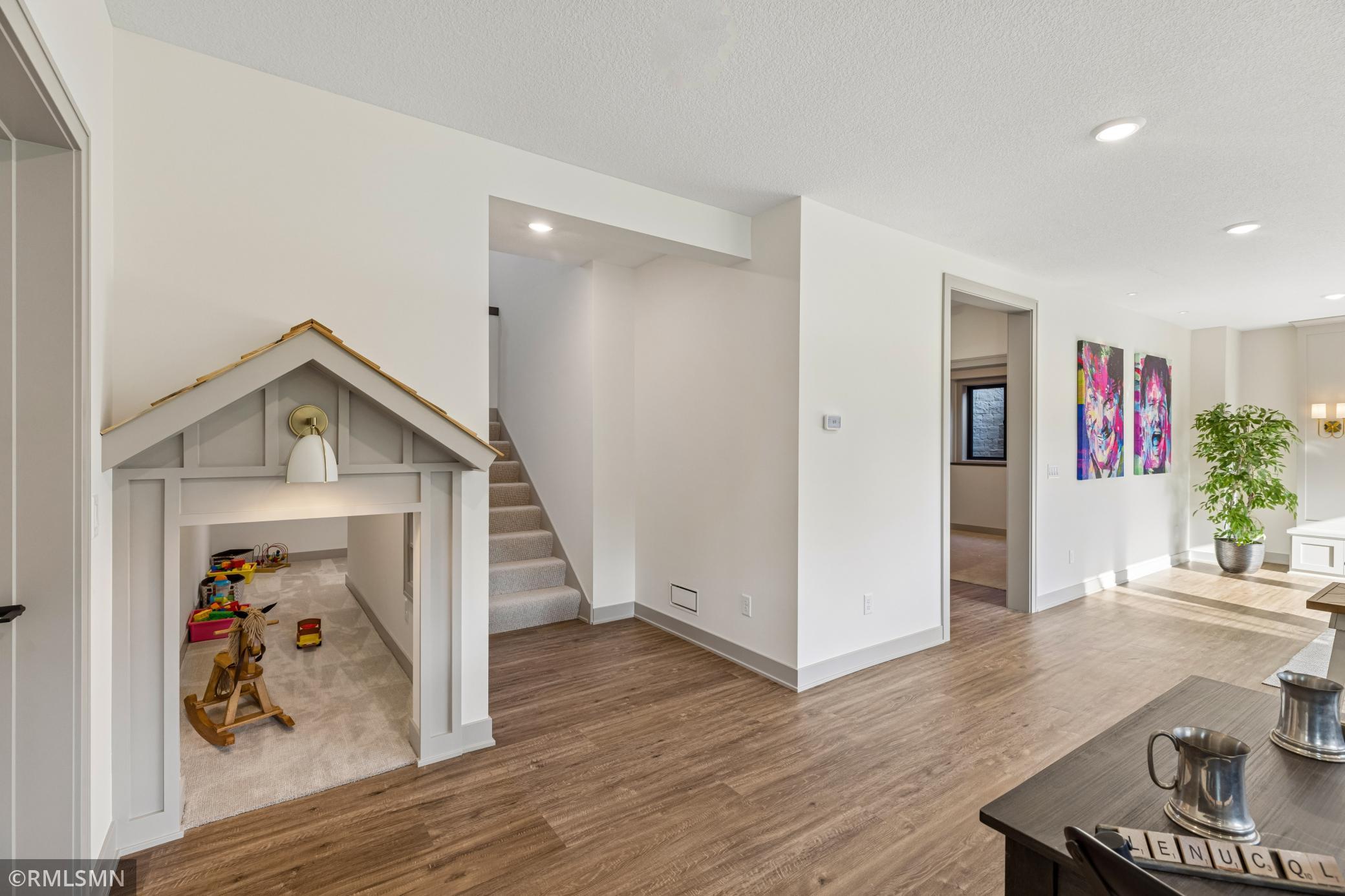 main property photo 88