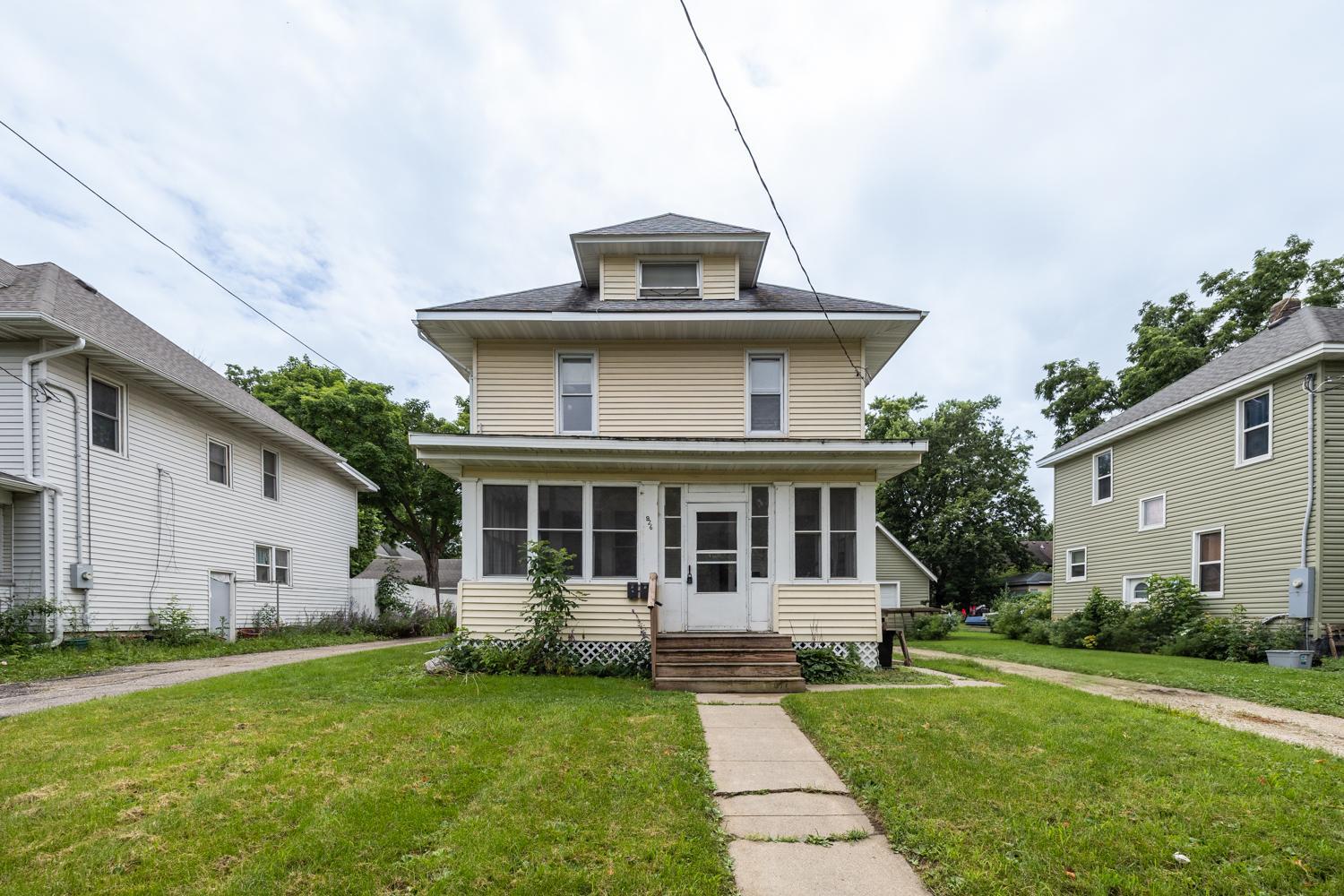 main property photo 14
