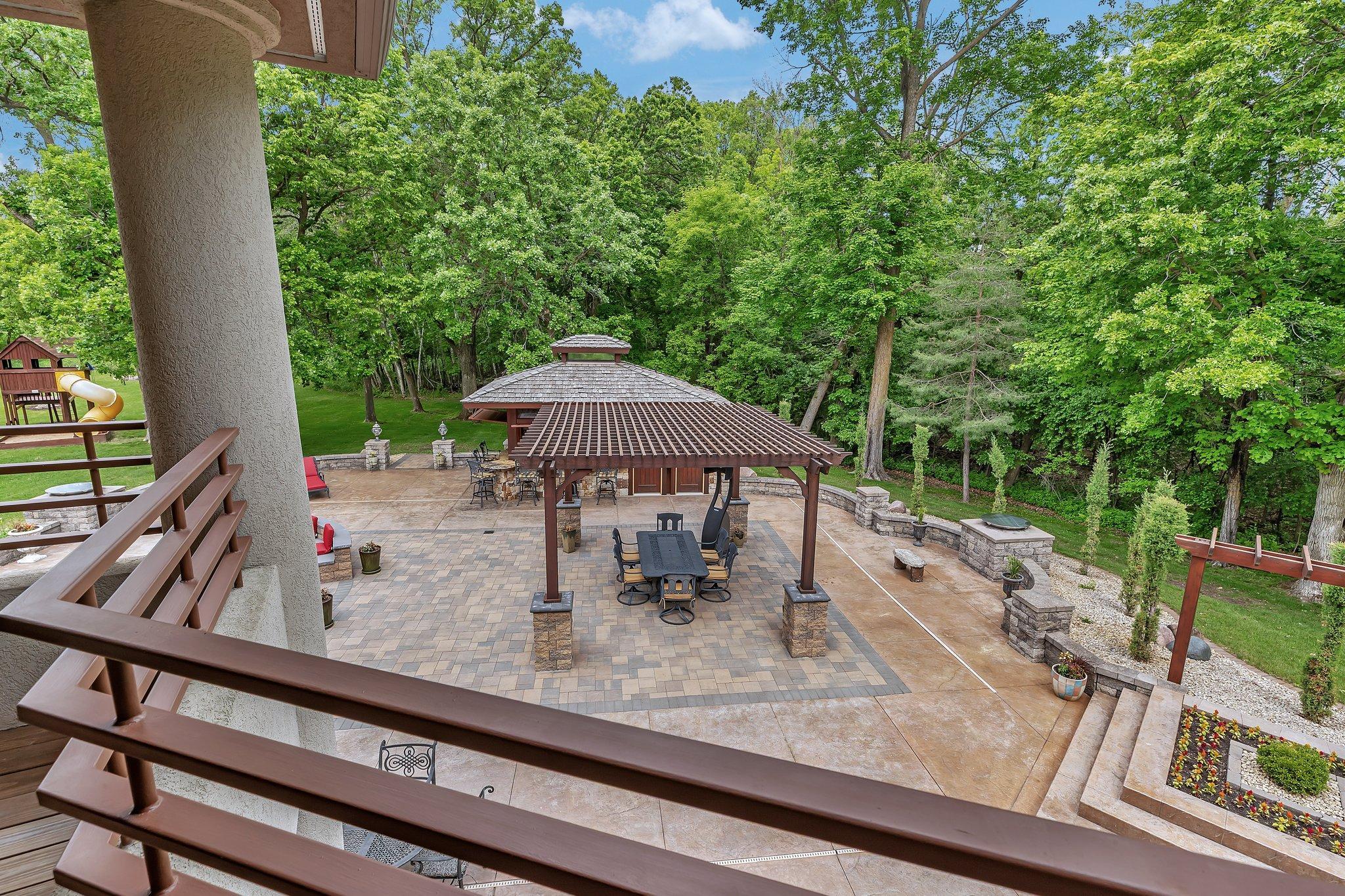 main property photo 87