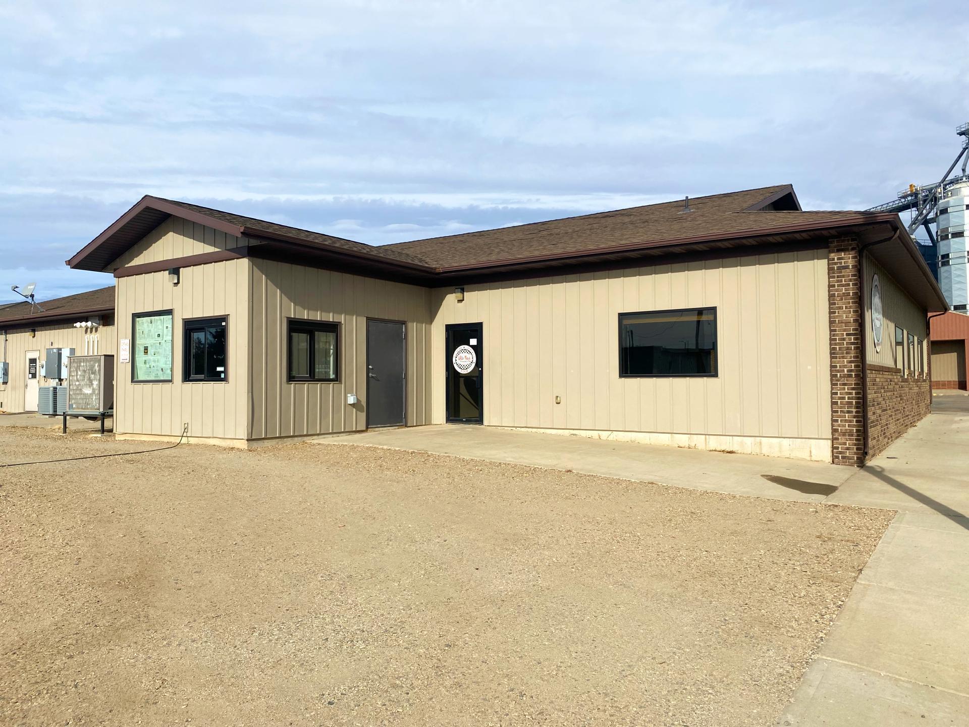 main property photo 46