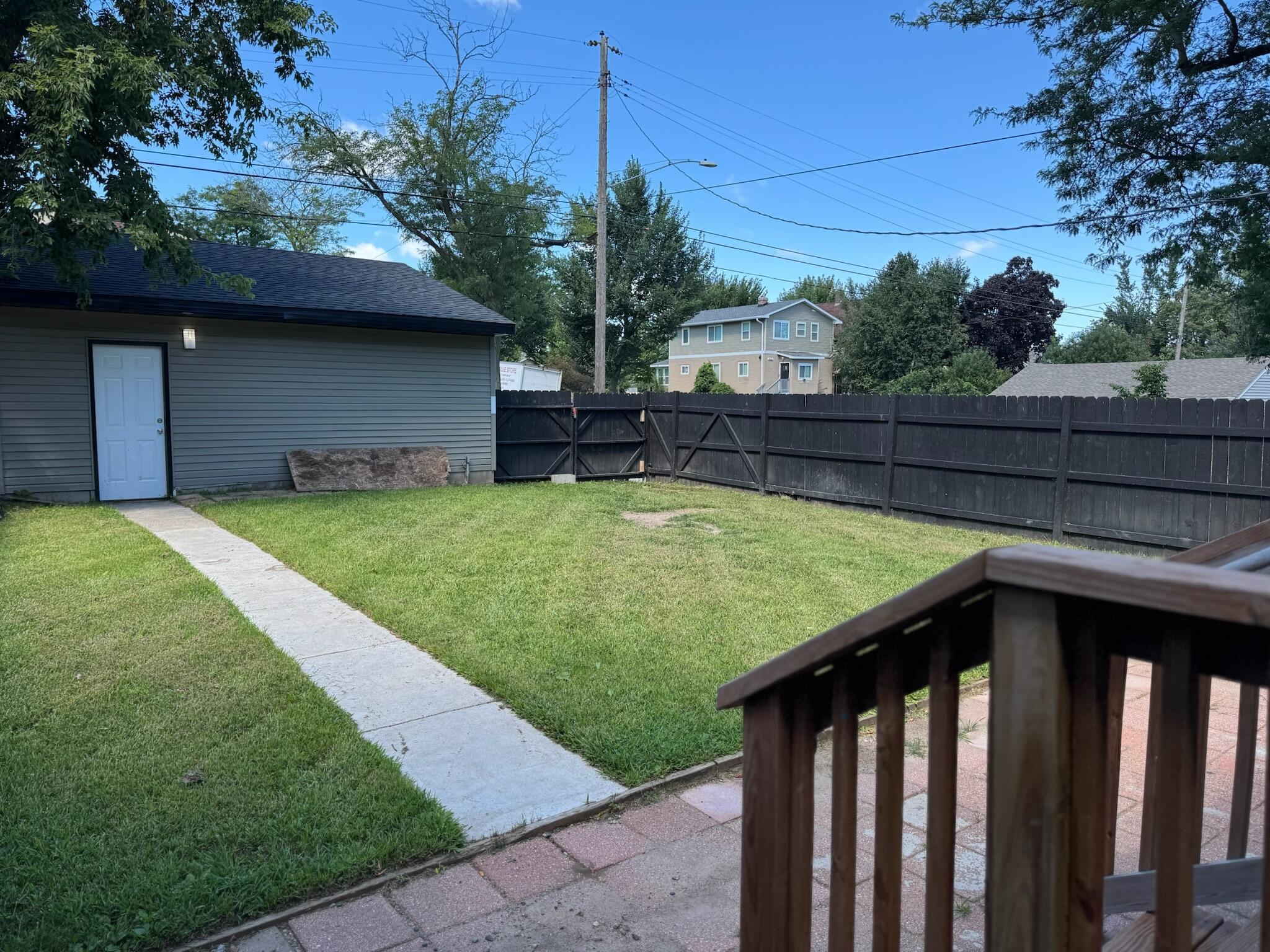 main property photo 21