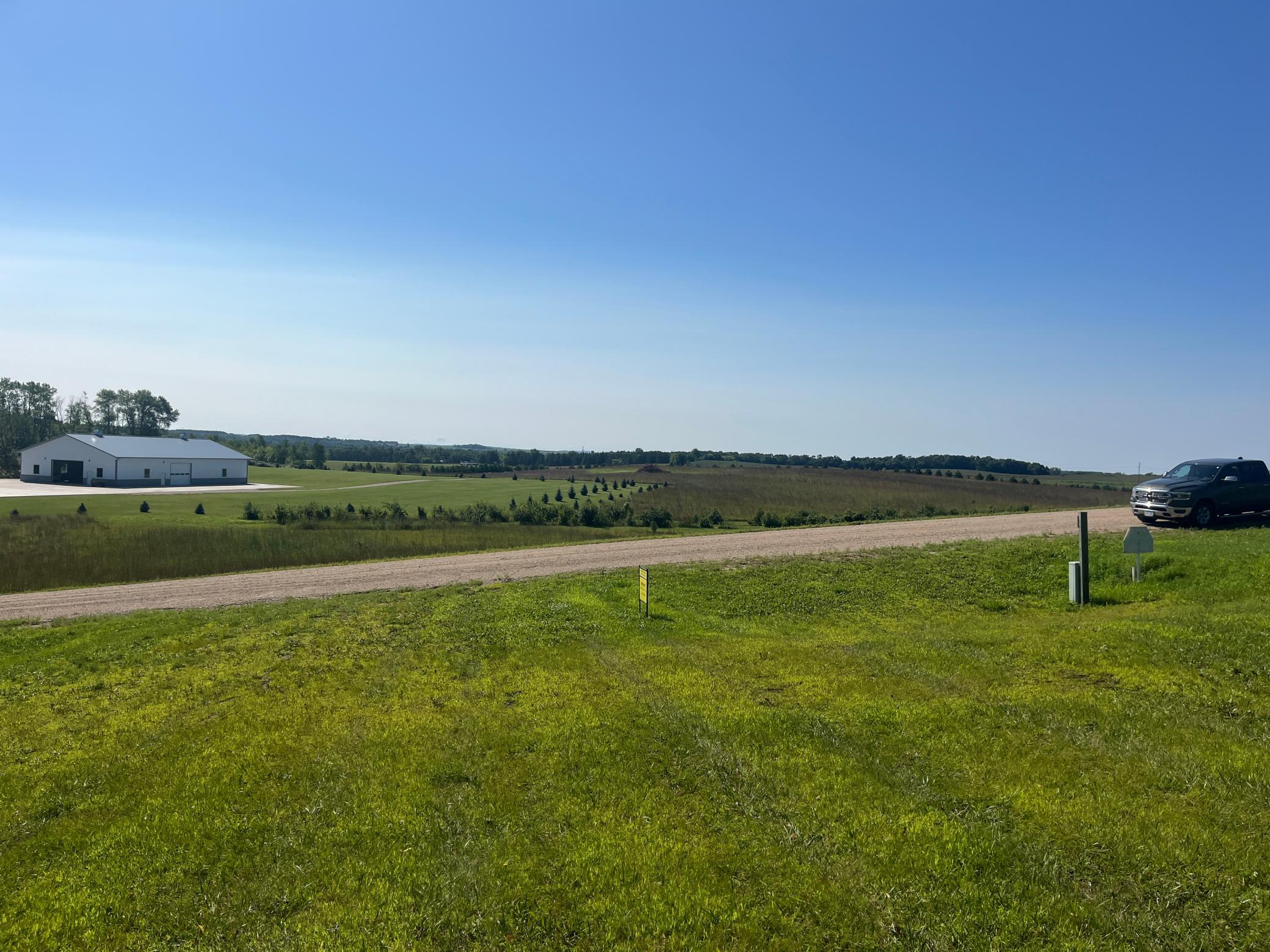 main property photo 17
