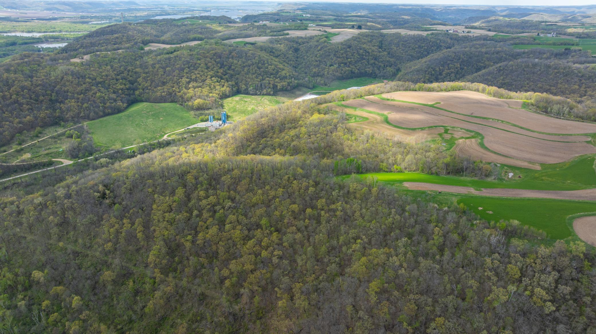 main property photo 87