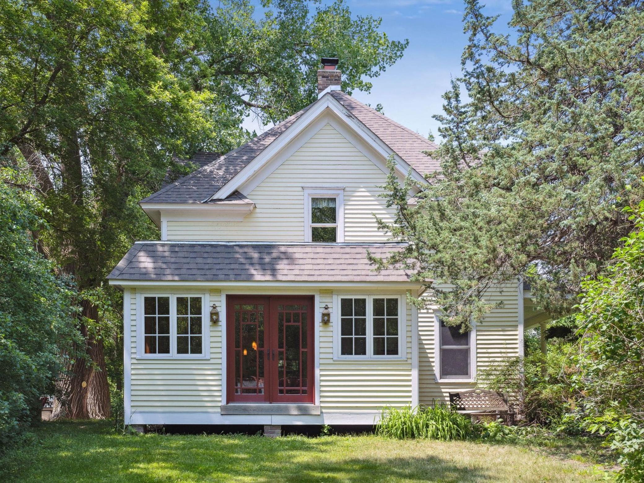 main property photo 47