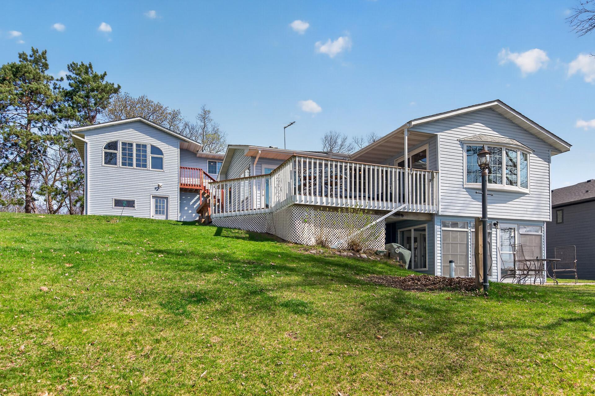 main property photo 30