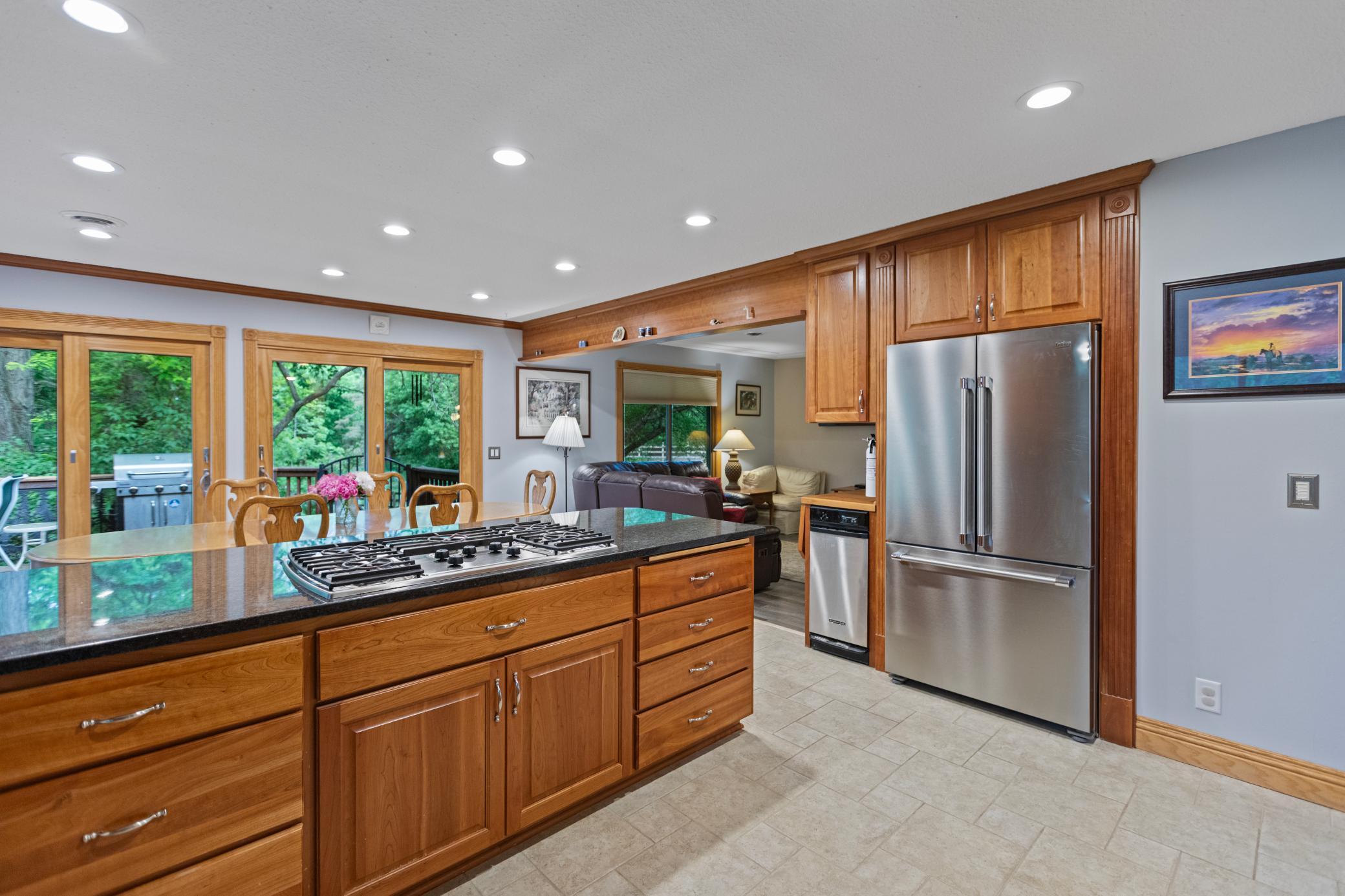 main property photo 27