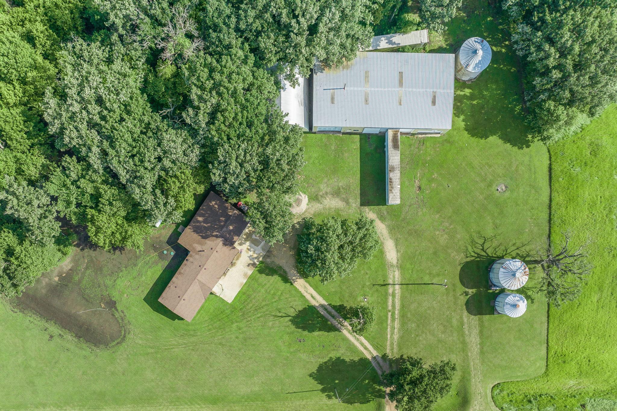 main property photo 39