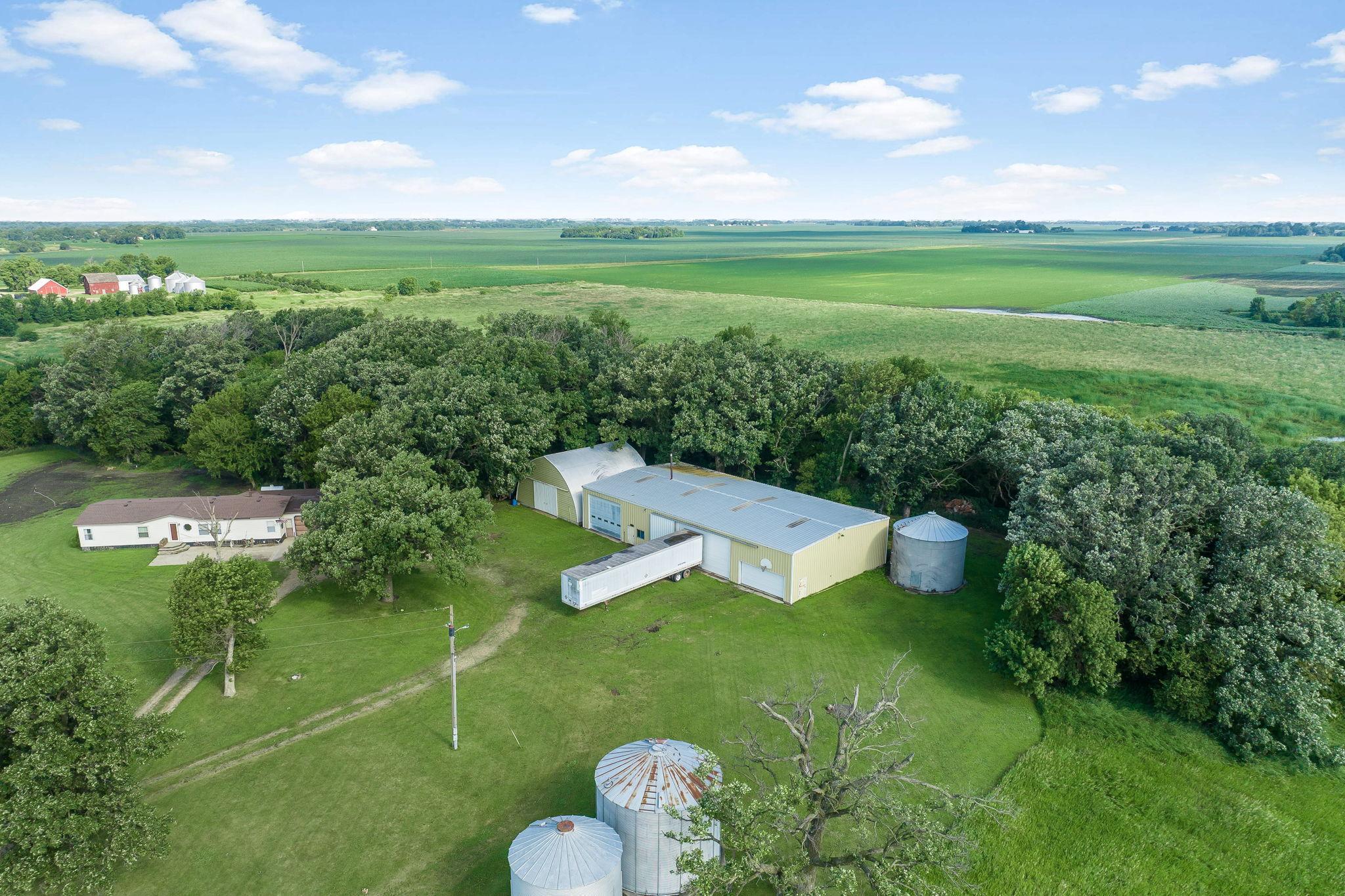 main property photo 47
