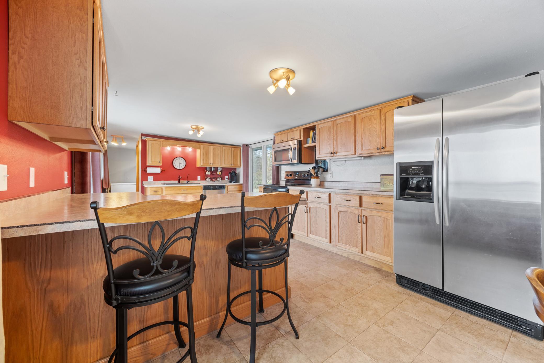 main property photo 12