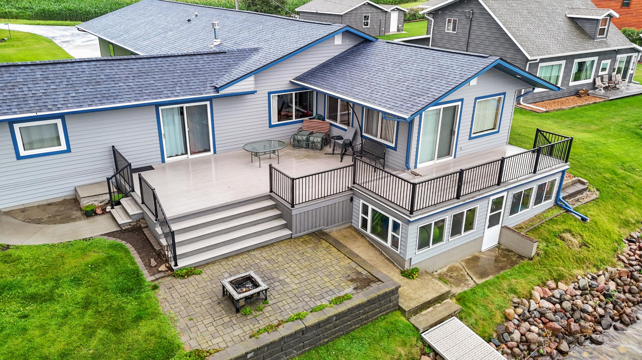 main property photo 39