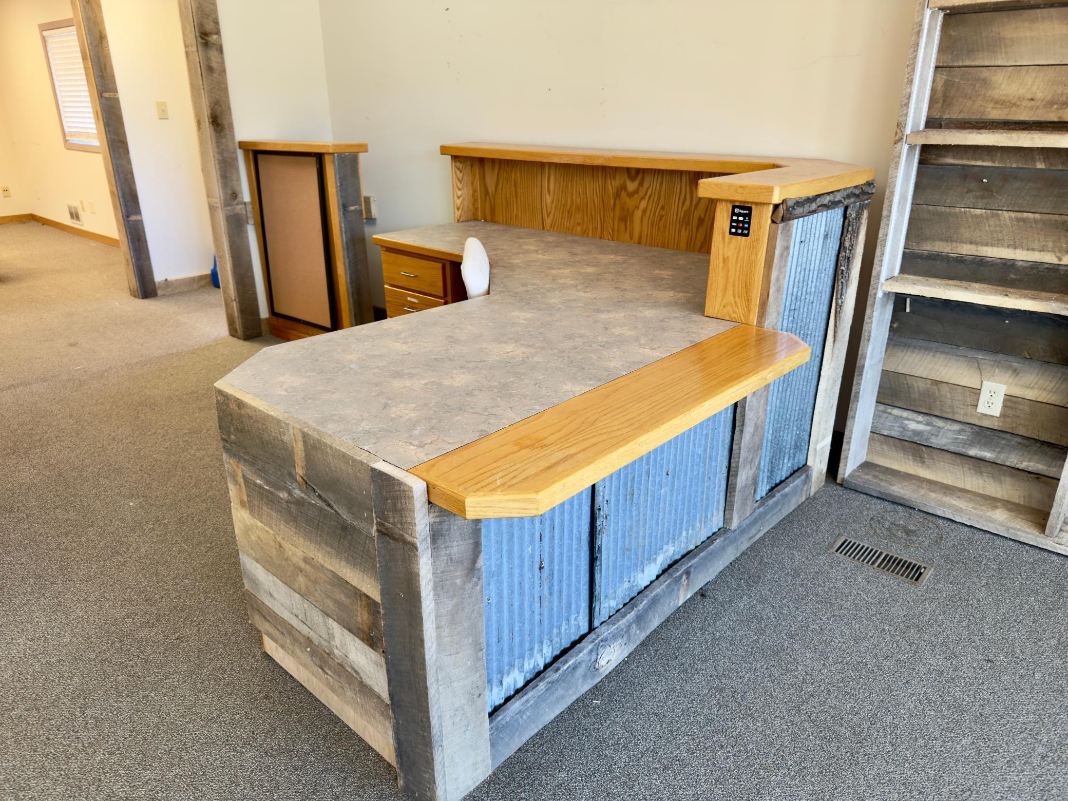 main property photo 4