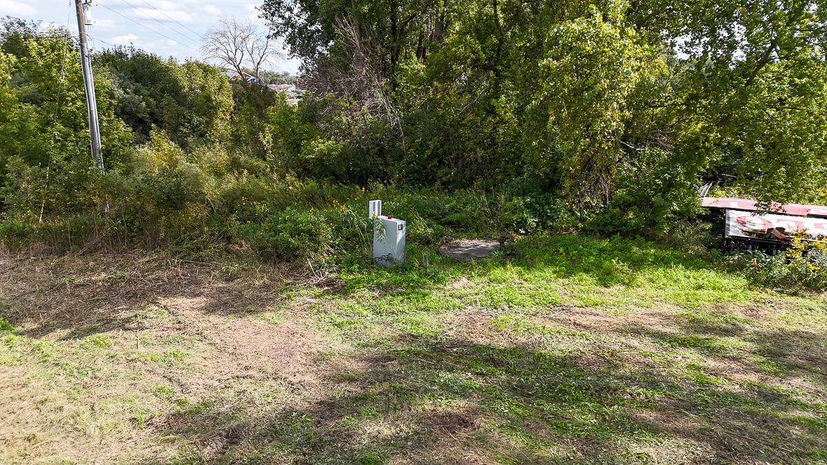 main property photo 22