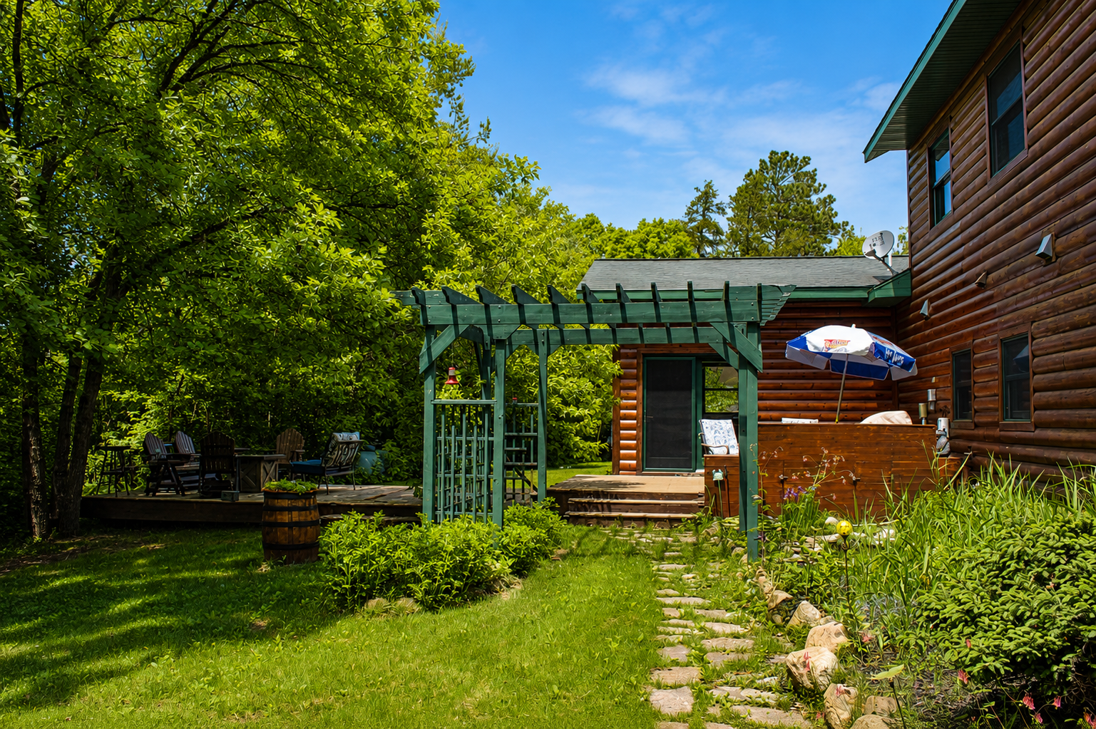 main property photo 37