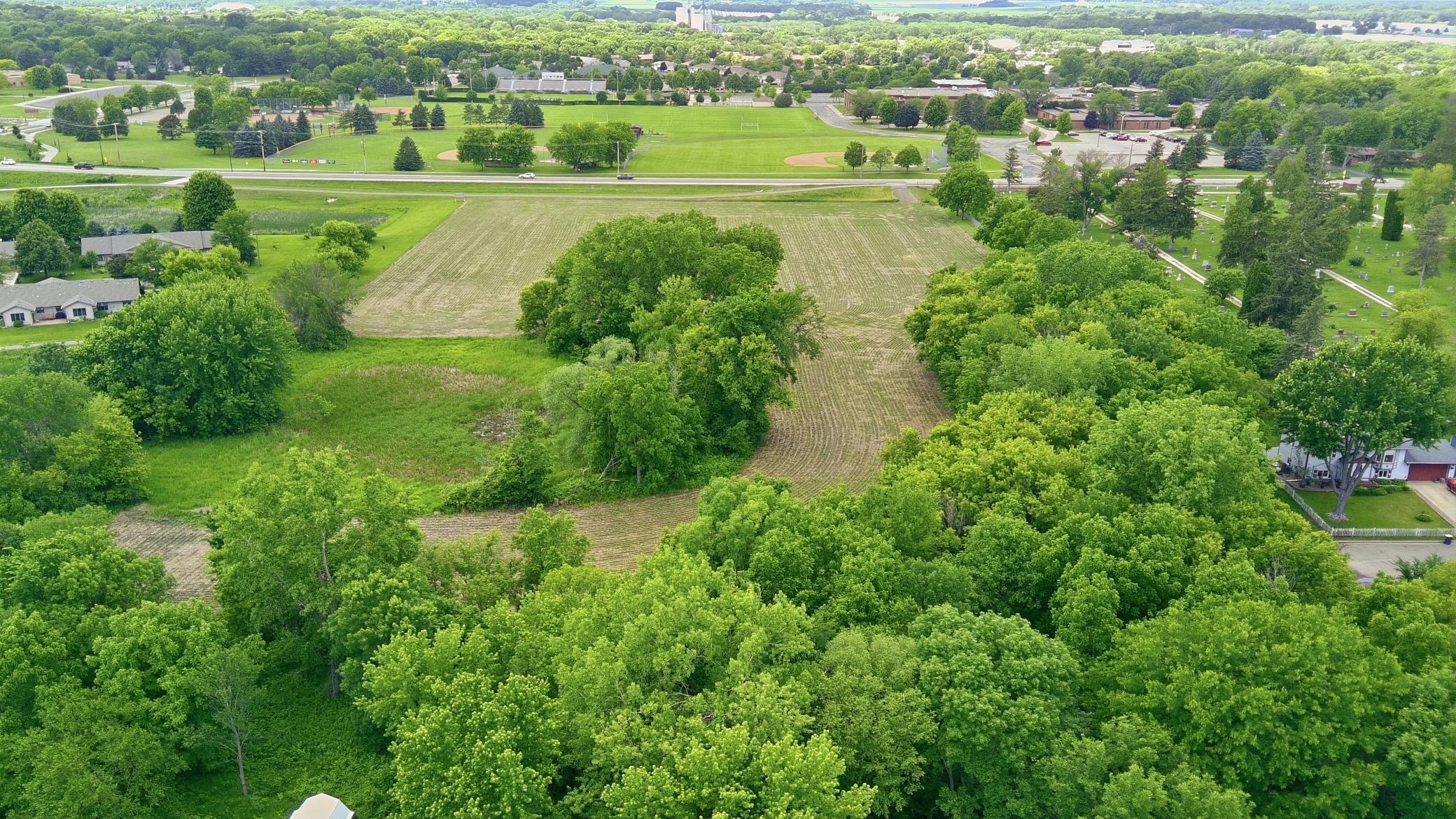 main property photo 5