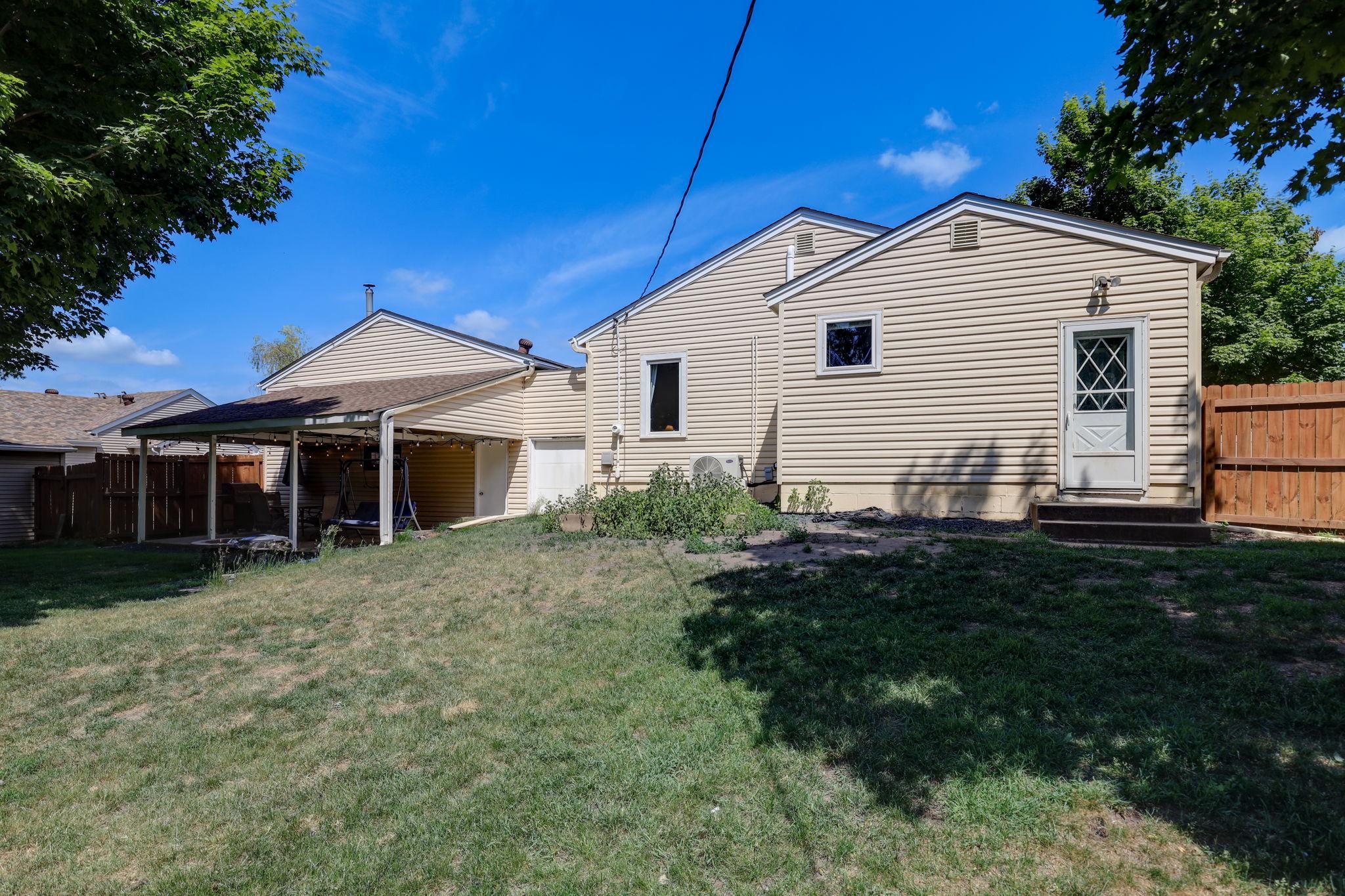 main property photo 16