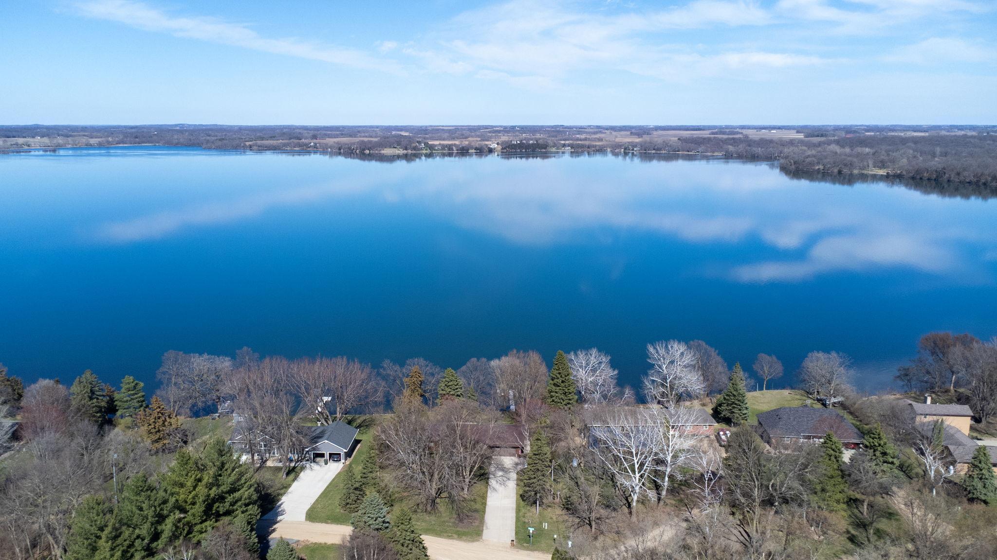main property photo 36