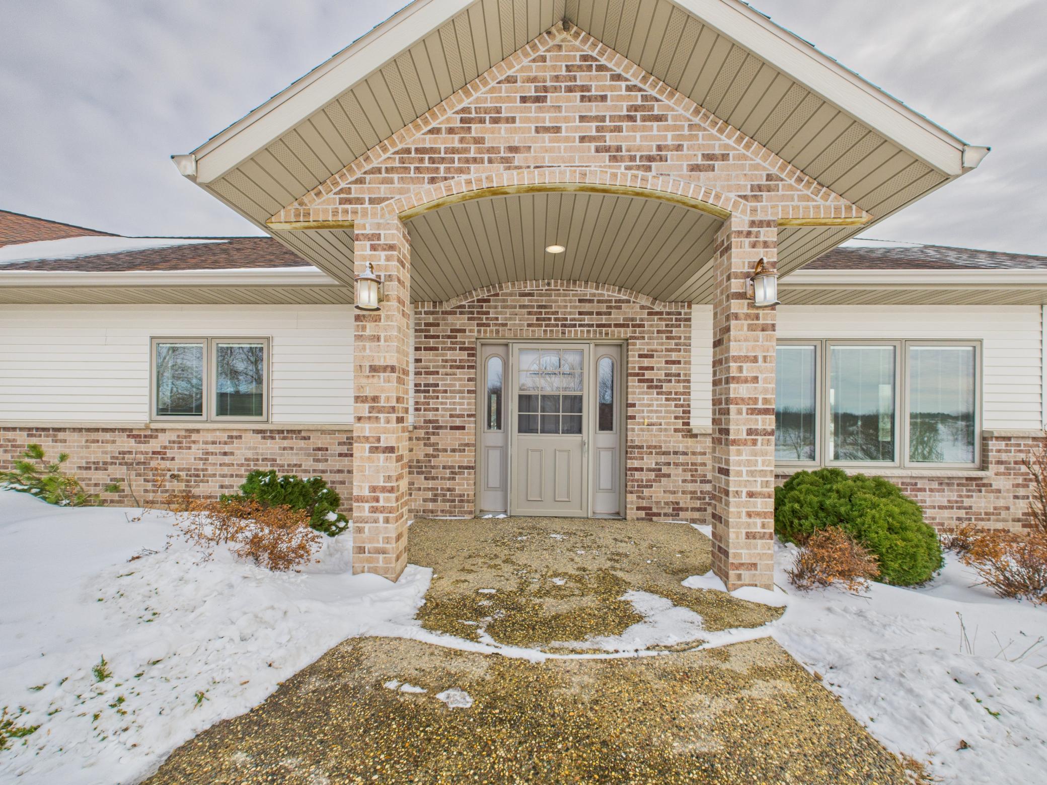 main property photo 41