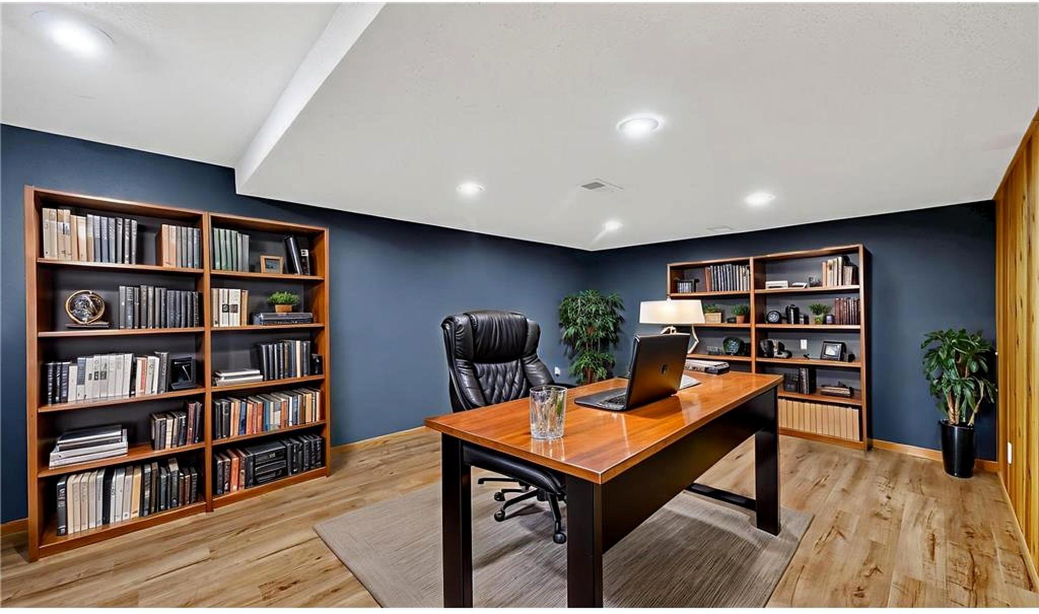 main property photo 41