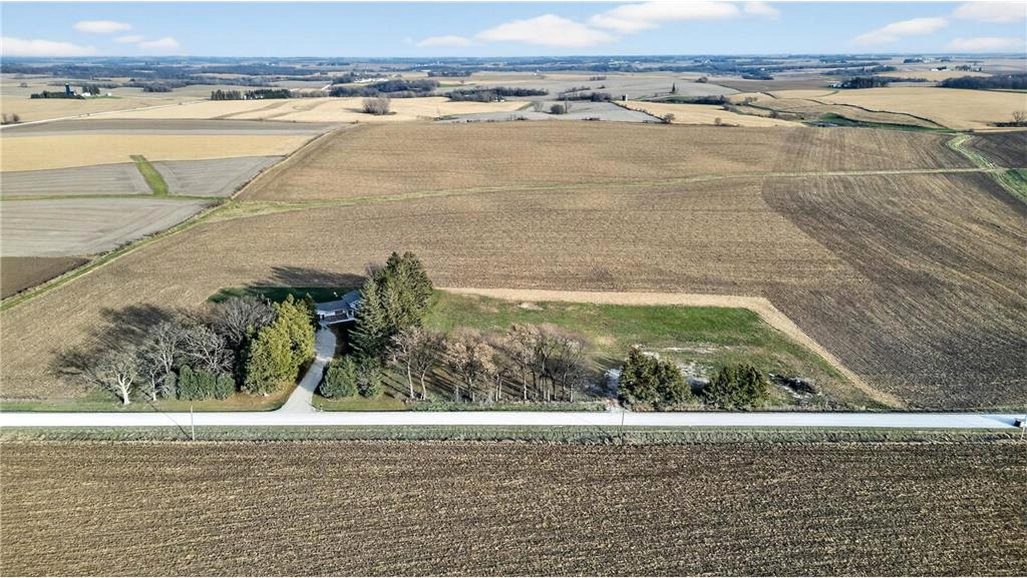 main property photo 50
