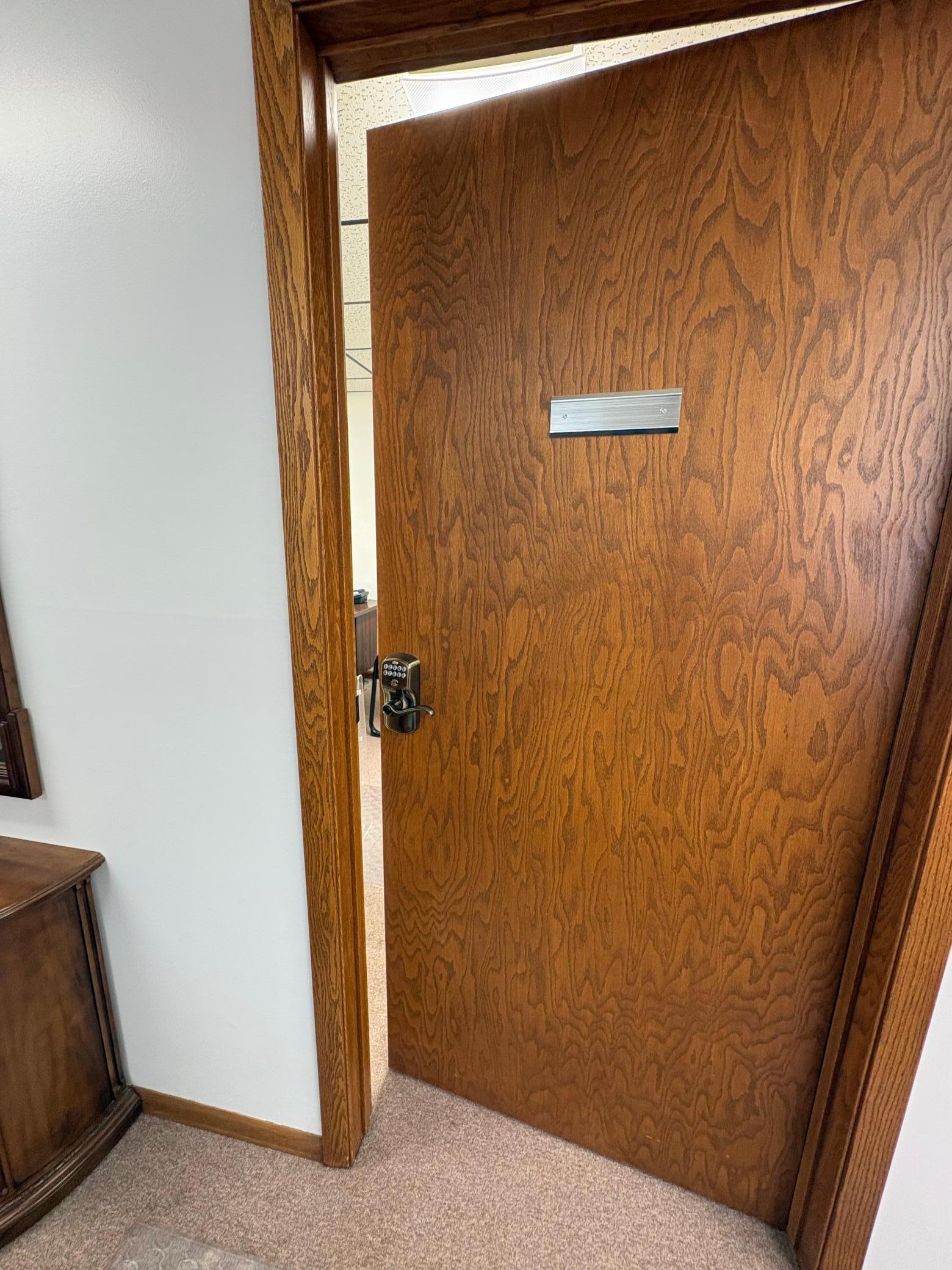 main property photo 12